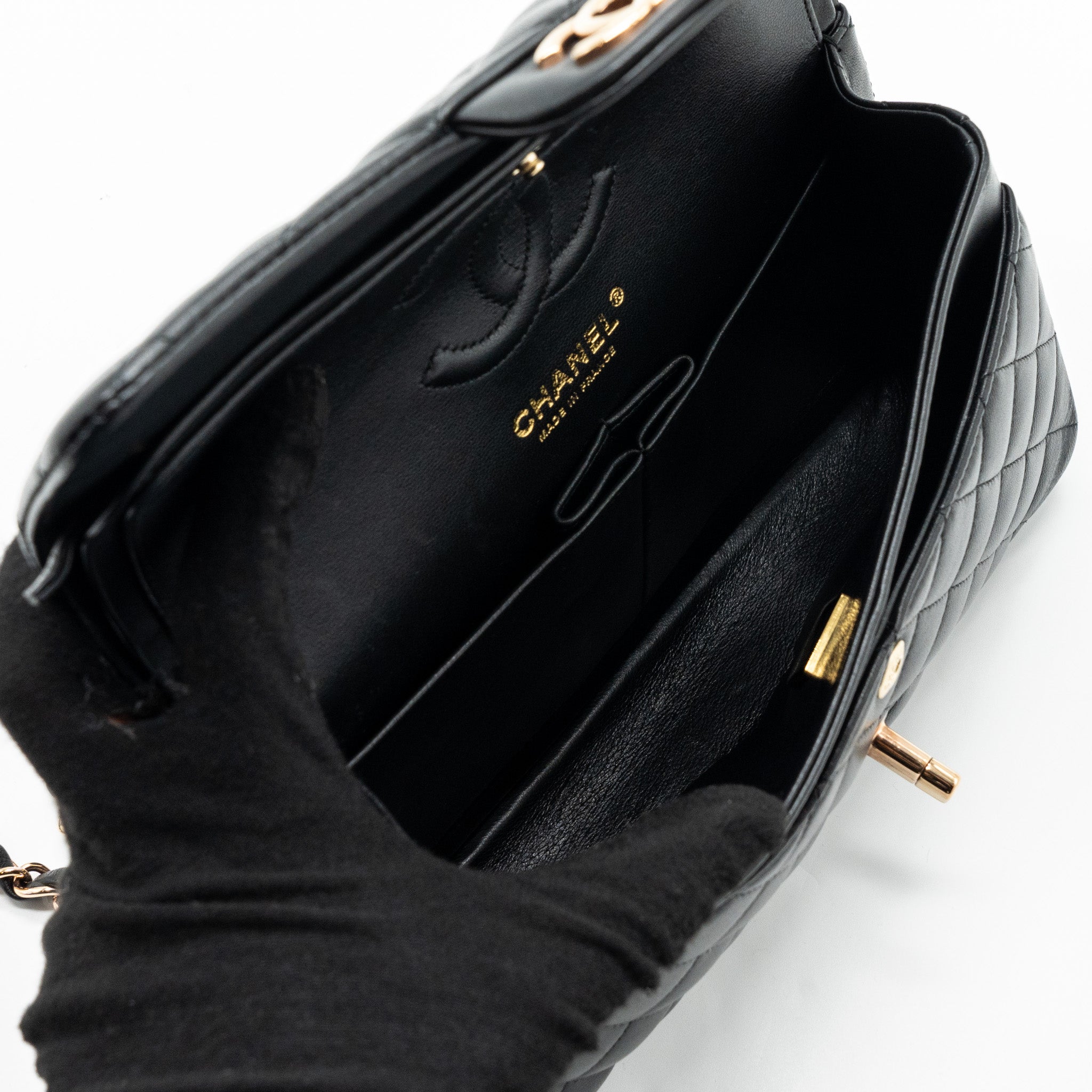 chanel-small-classic-double-flap-bag-lambskin-black-rghwmicrochip