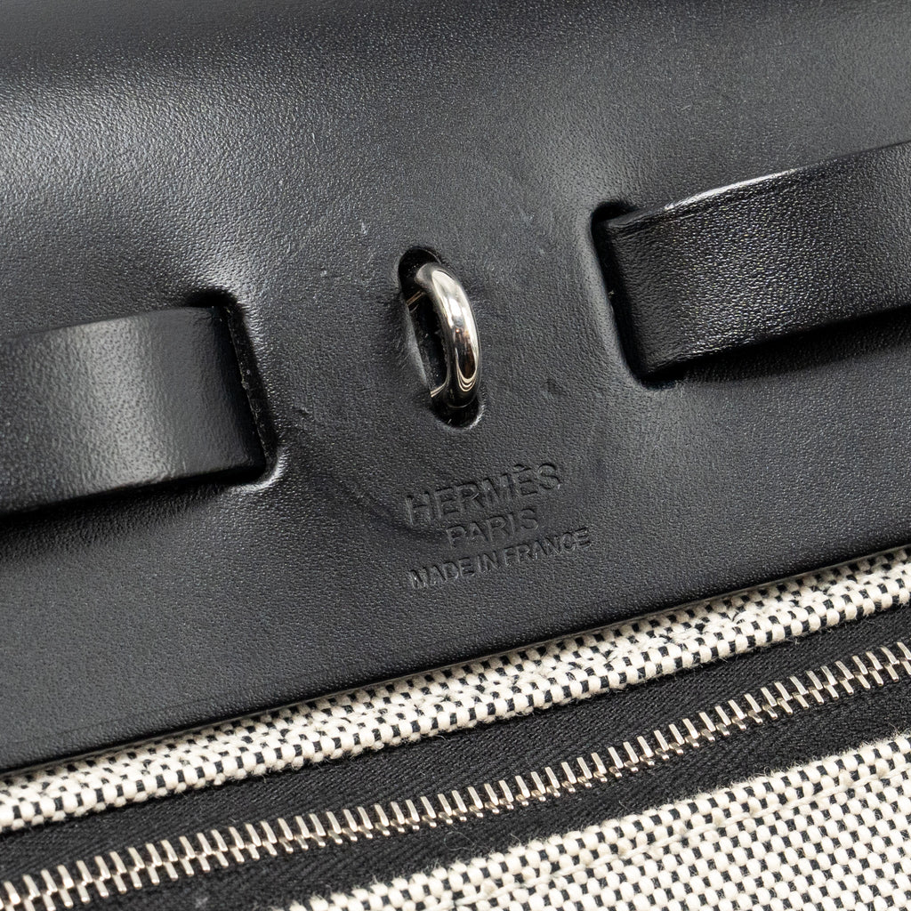hermes-herbag-31-zip-bag-berline-canvas-hunter-leather-black-ecru-black-shw-stamp-d
