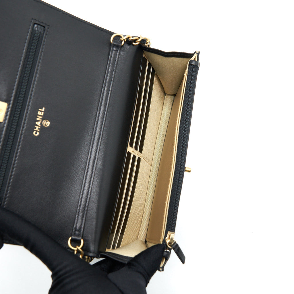 chanel-pearl-crush-wallet-on-chain-lambskin-black-ghw