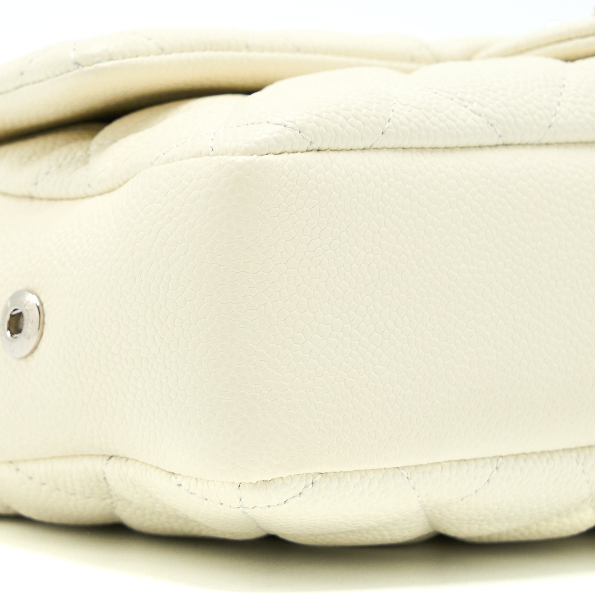 chanel-quilted-flap-bag-caviar-white-shw