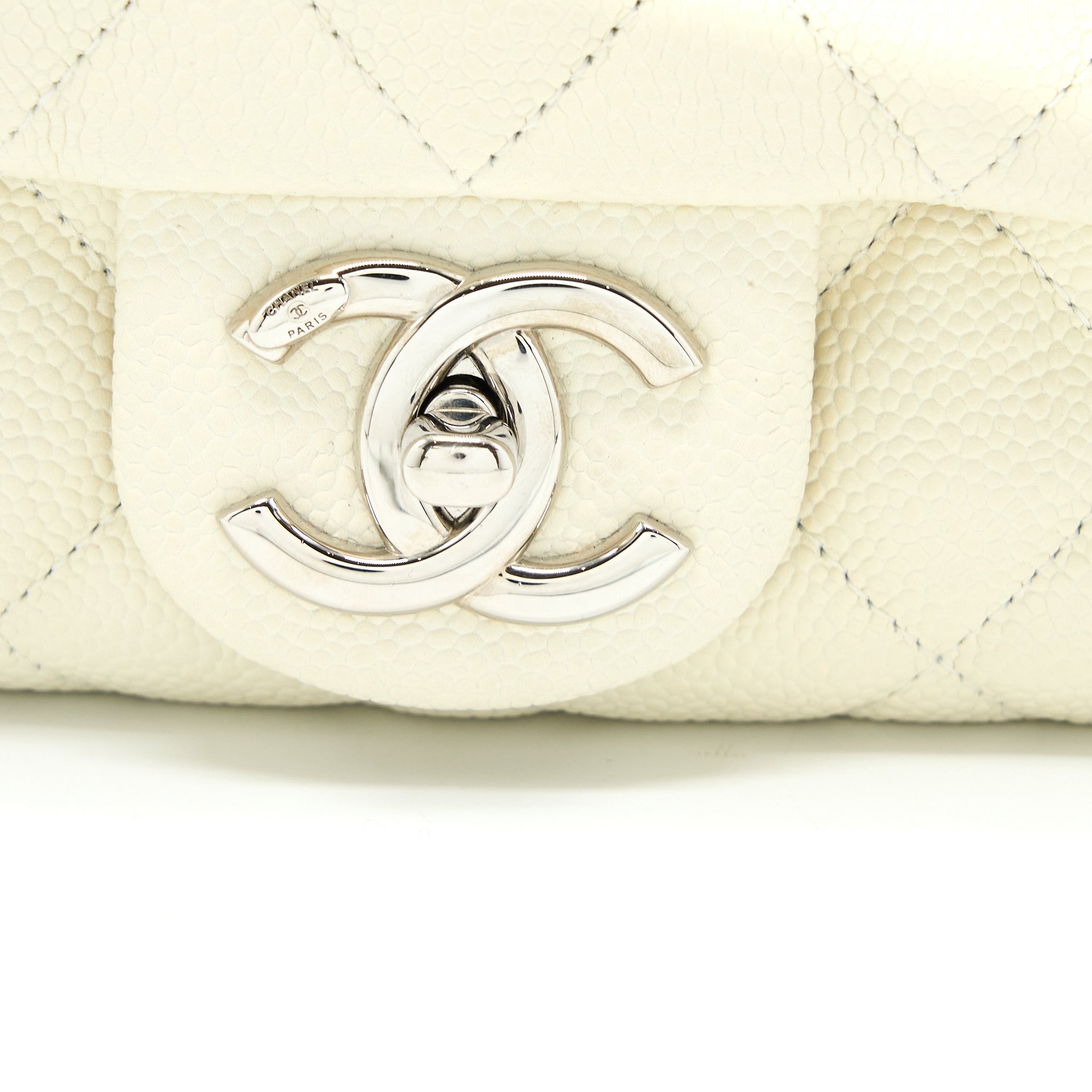 chanel-quilted-flap-bag-caviar-white-shw