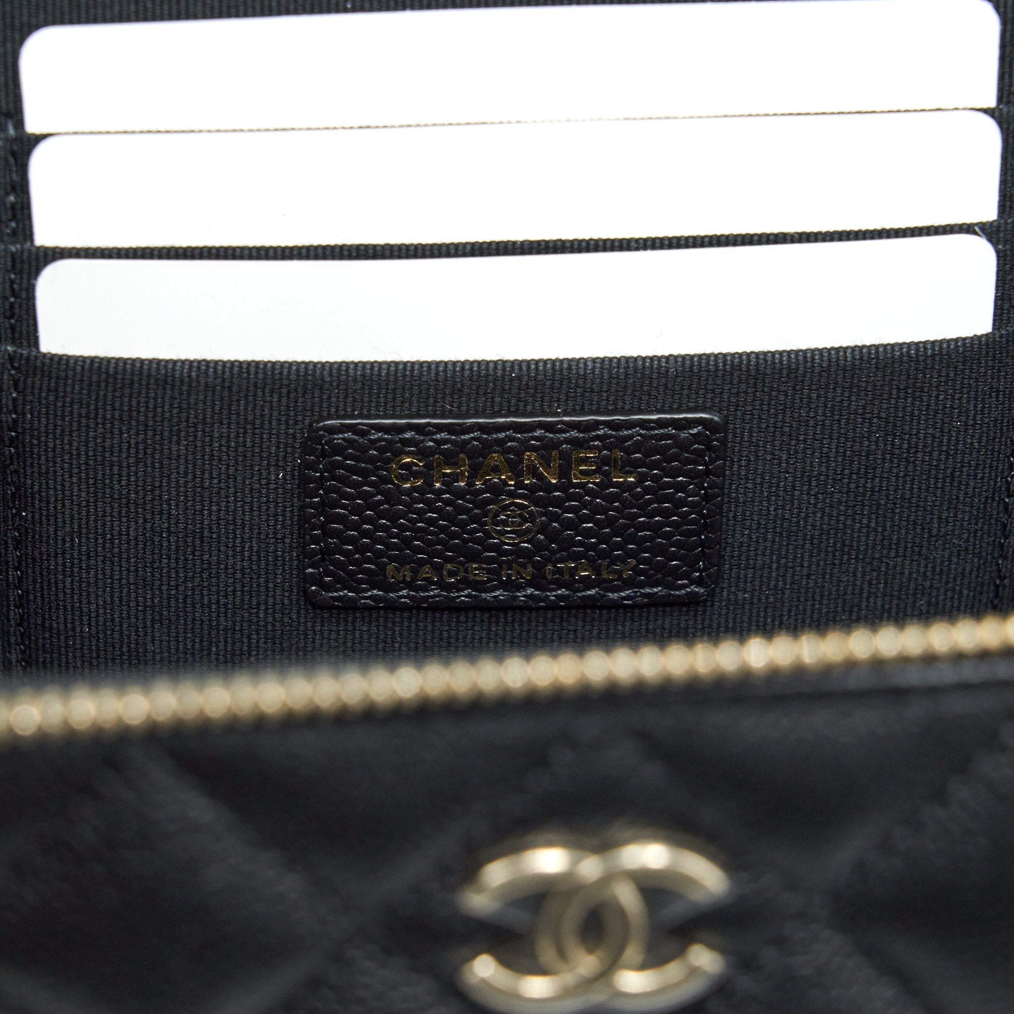 chanel-22p-long-vanity-with-cc-logo-chain-caviar-black-lghw-1