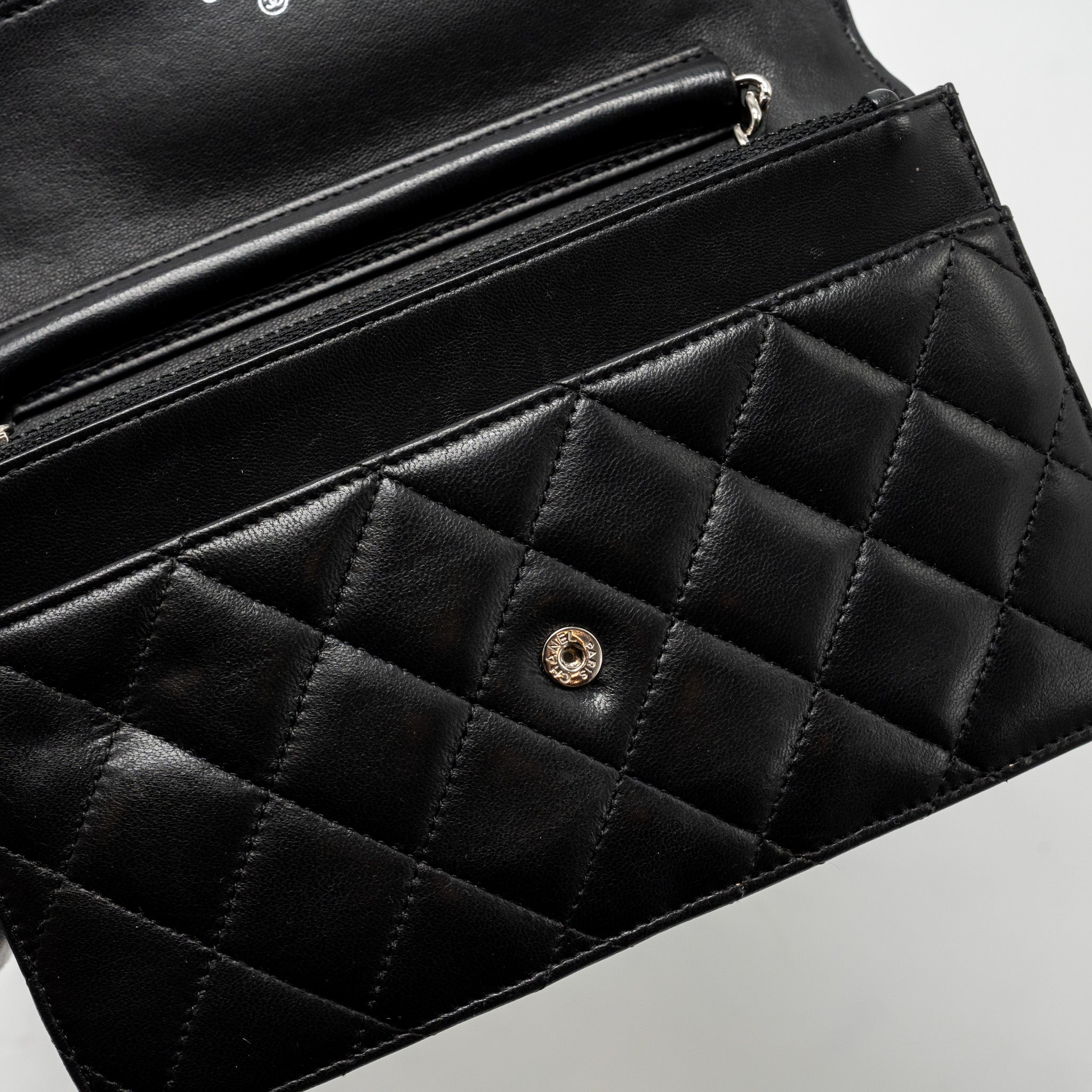 chanel-classic-wallet-on-chain-lambskin-black-shw-3