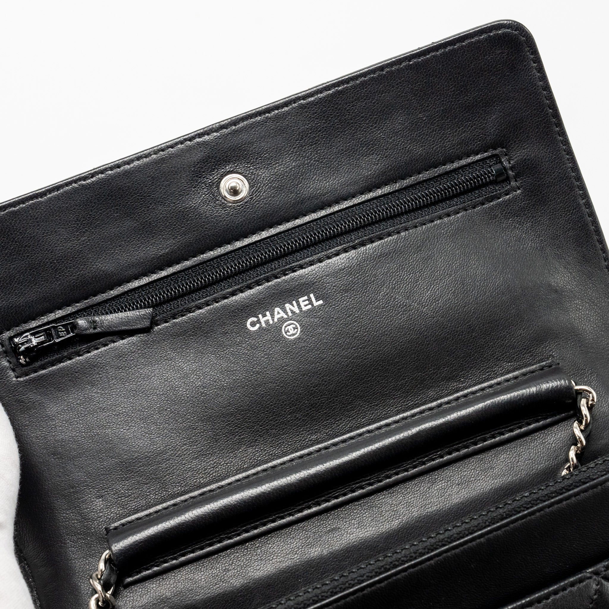 chanel-classic-wallet-on-chain-lambskin-black-shw-3