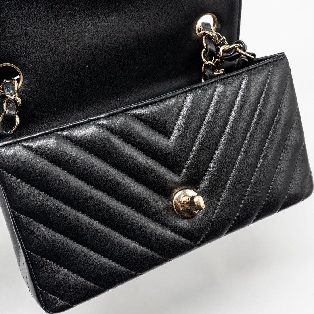 chanel-mini-rectangular-flap-bag-chevron-lambskin-black-lghw-copy