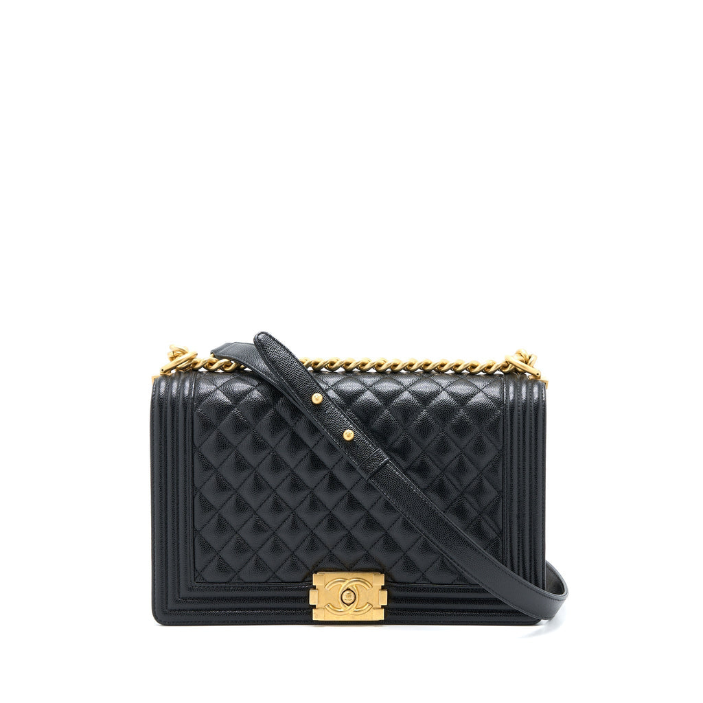 chanel-boy-bag-28cm-caviar-black-brushed-ghw