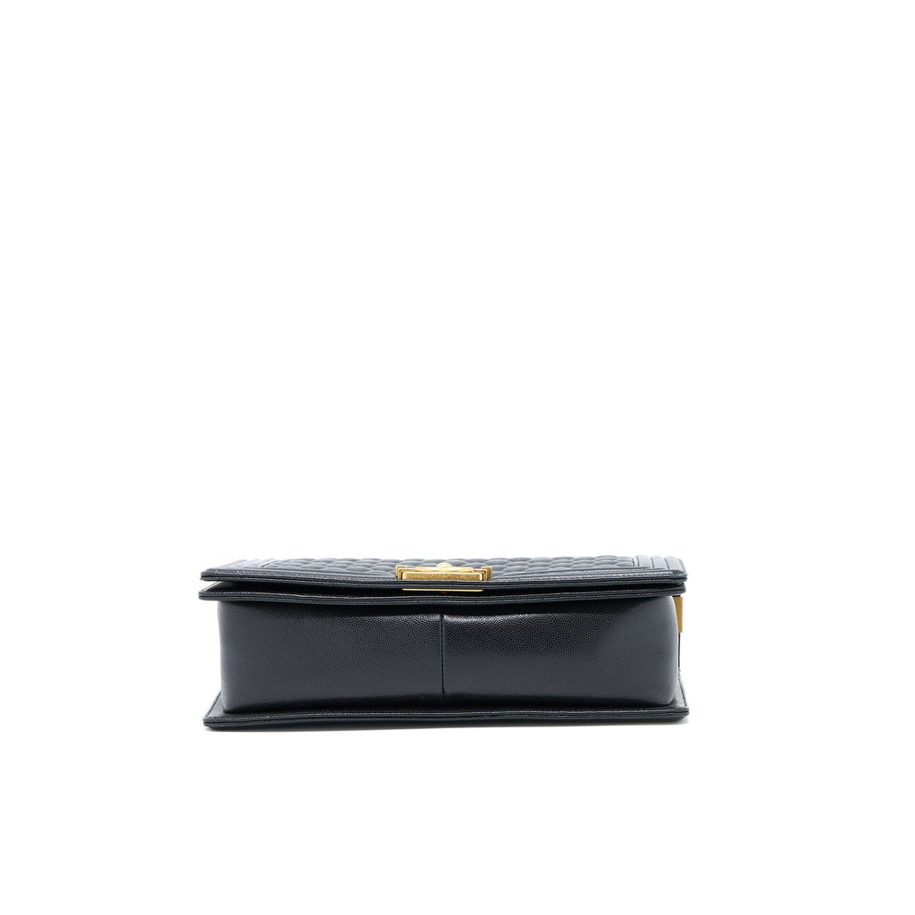 chanel-boy-bag-28cm-caviar-black-brushed-ghw