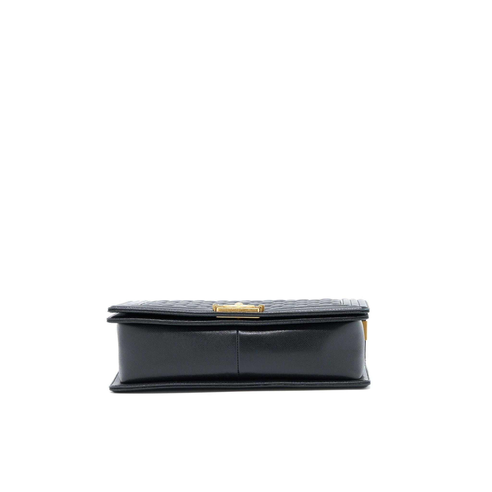 chanel-boy-bag-28cm-caviar-black-brushed-ghw