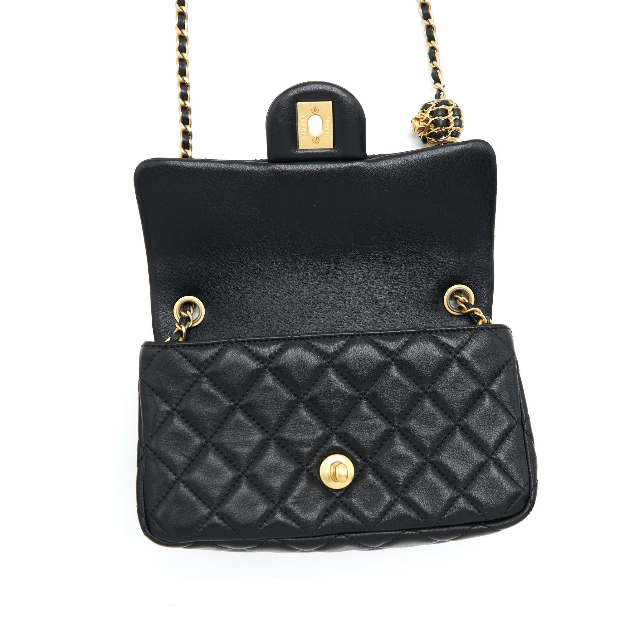 chanel-22s-pearl-crush-mini-rectangular-flap-bag-lambskin-black-ghw-microchip