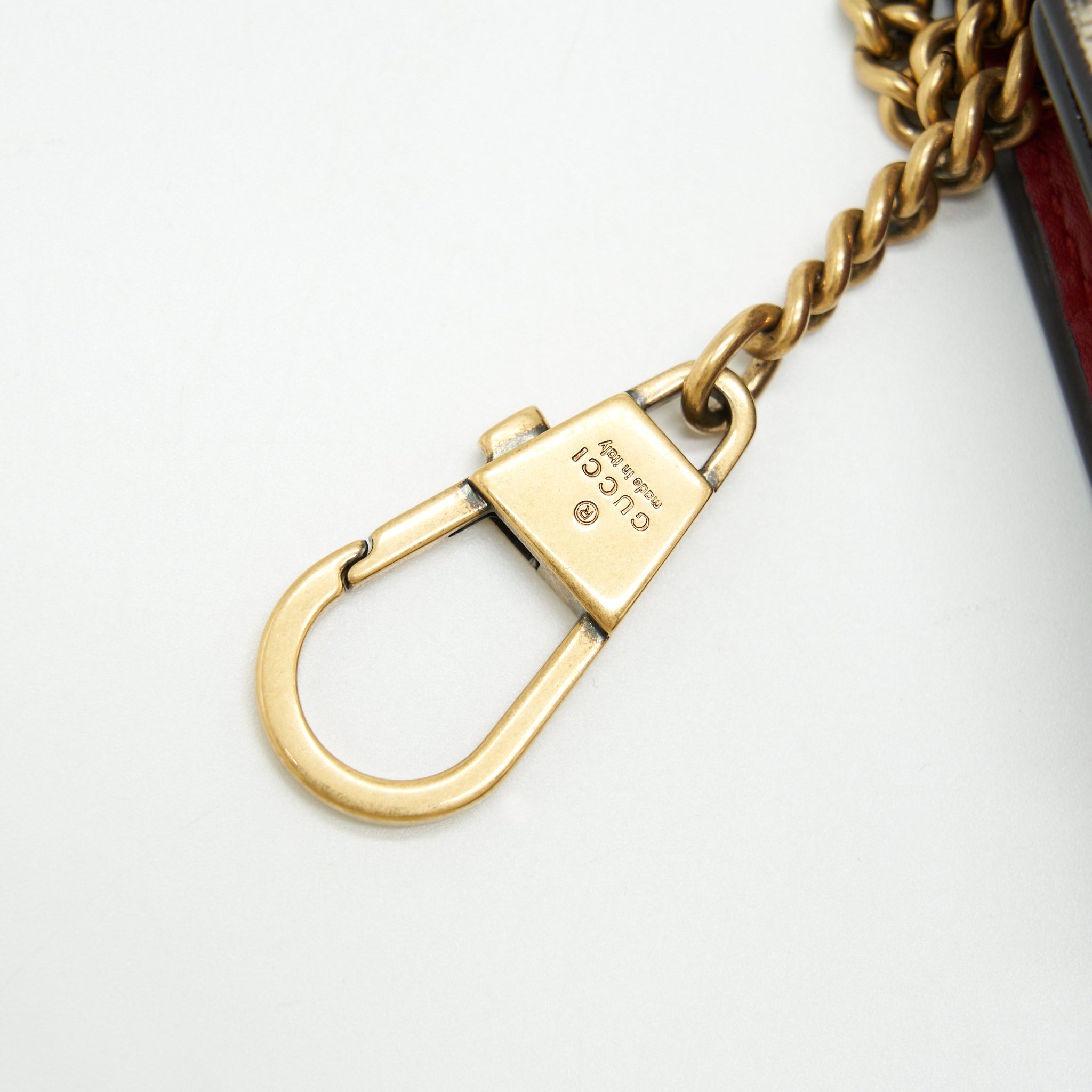 gucci-cherries-wallet-on-chain