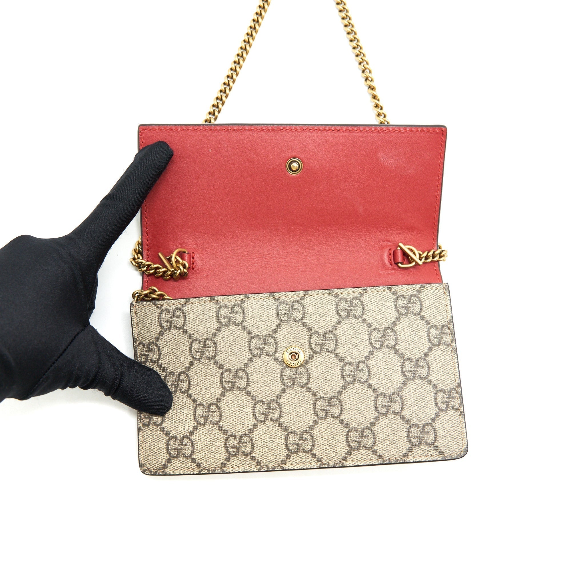 gucci-cherries-wallet-on-chain