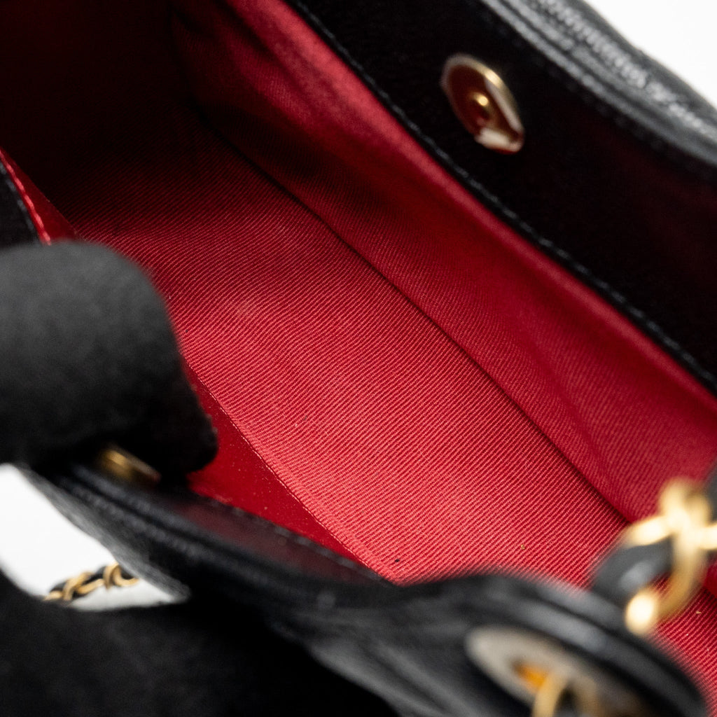 chanel-small-hobo-crossbody-bag-caviar-black-ghw-microchip