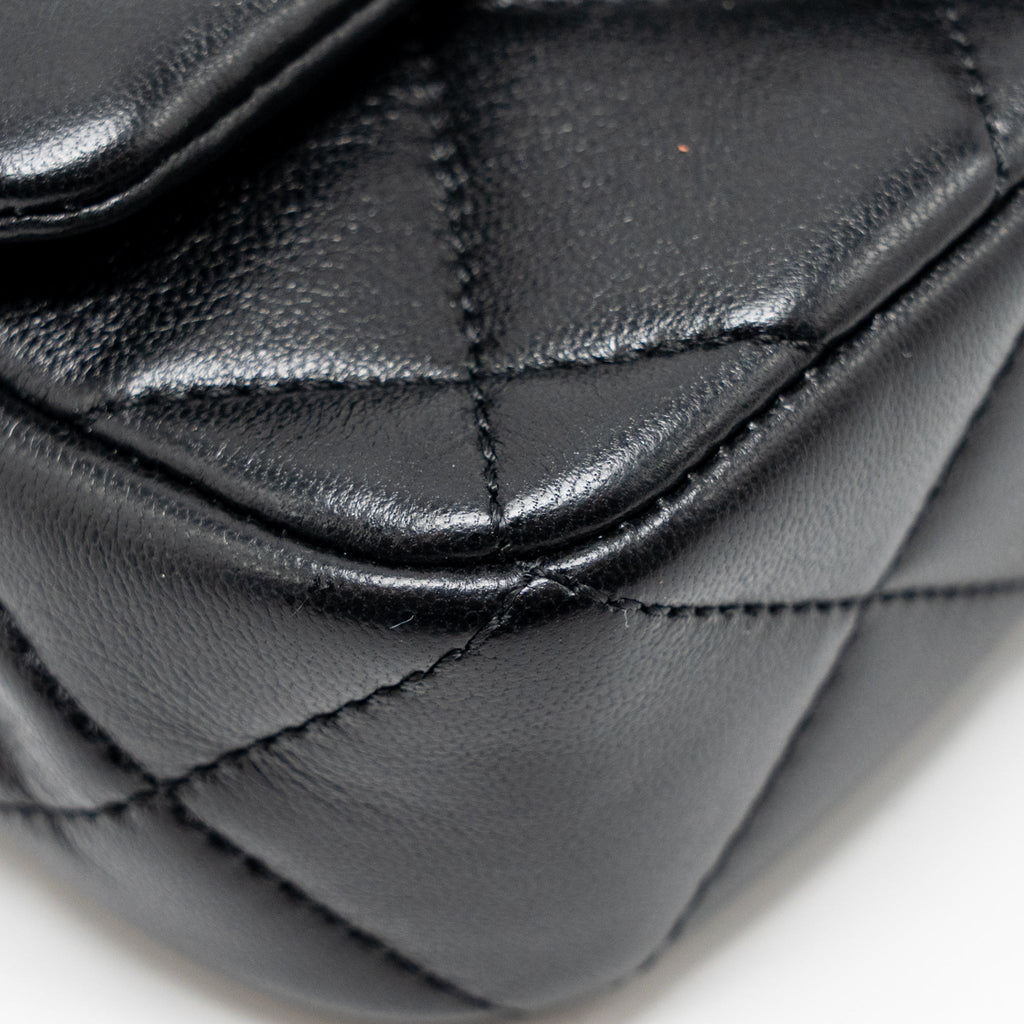 chanel-24s-pearl-adjustable-chain-mini-flap-bag-lambskin-black-ghwmicrochip