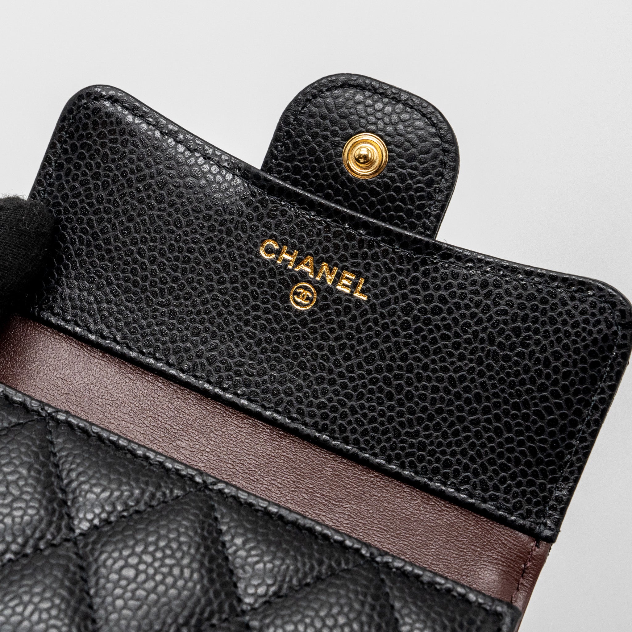 chanel-classic-small-compact-wallet-caviar-black-ghw-microchip