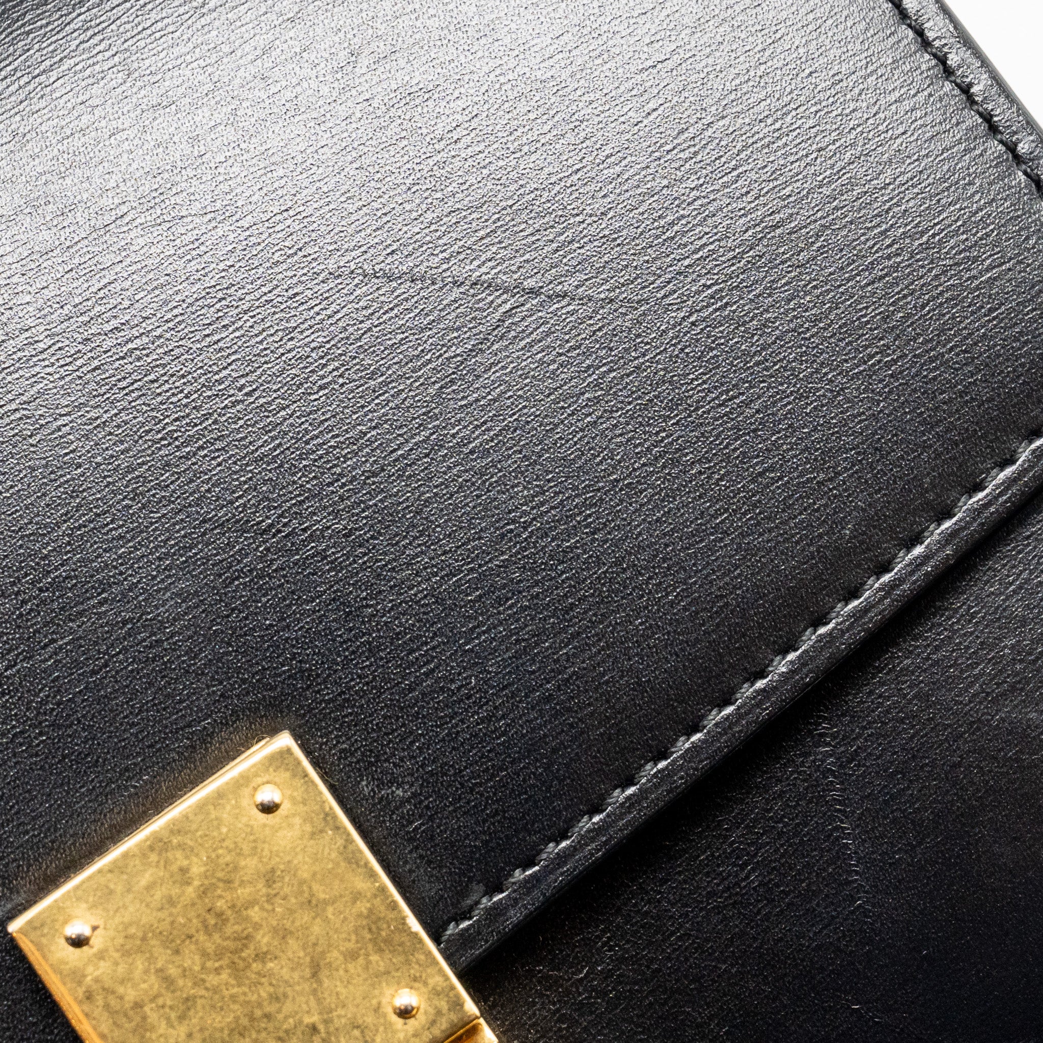 celine-teen-classic-bag-calfskin-black-ghw