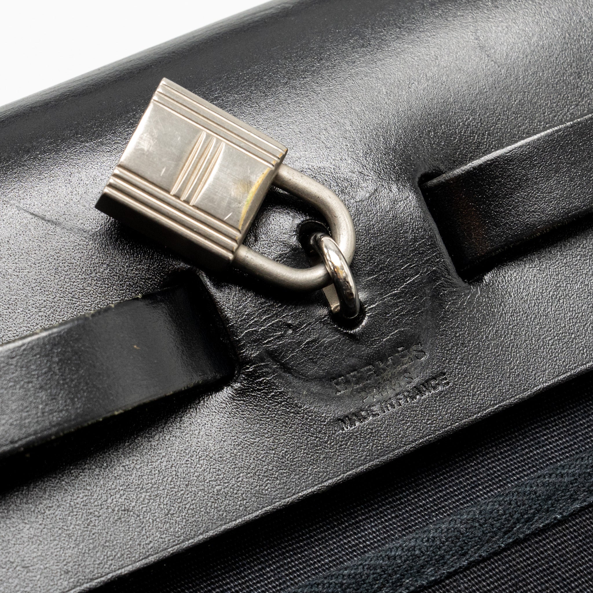 hermes-herbag-31-zip-bag-canvas-hunter-leather-black-shw-stamp-square-h