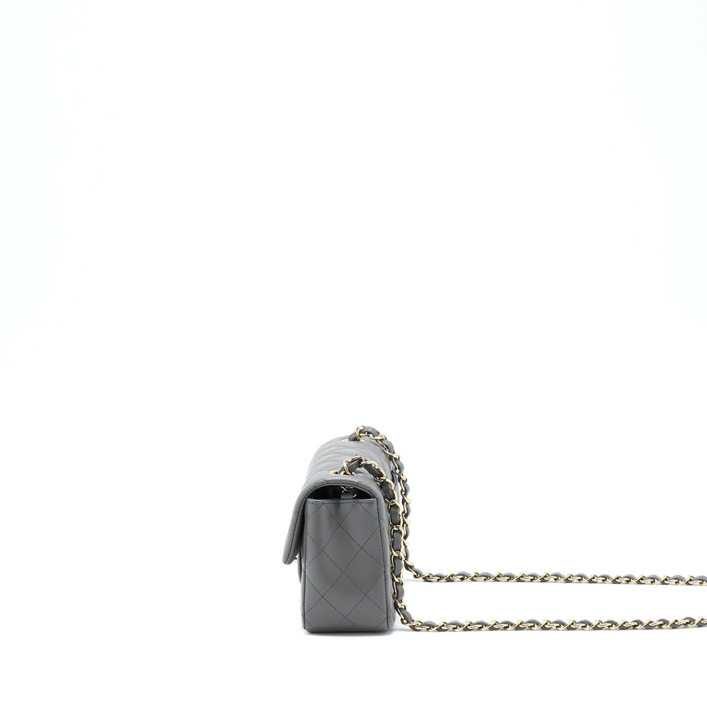 chanel-22a-mini-rectangular-flap-bag-lambskin-grey-lghw-microchip
