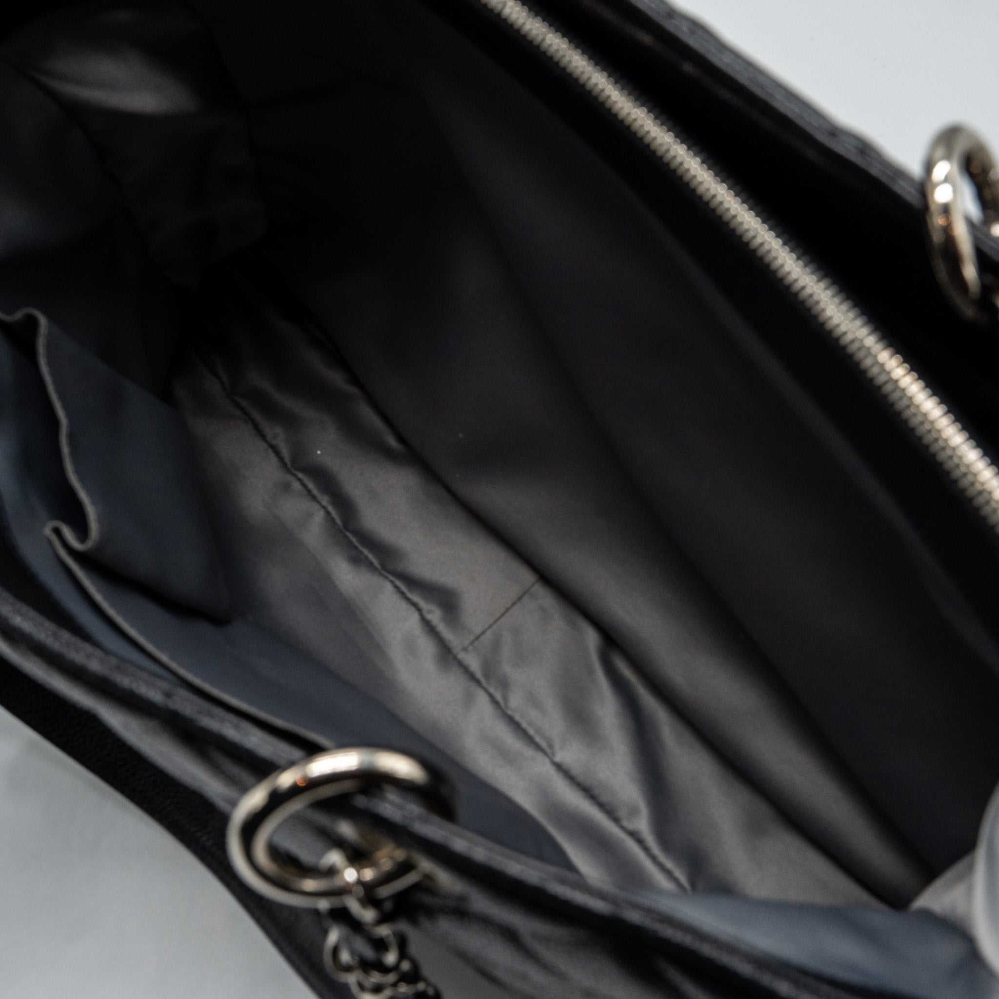 chanel-grand-shopping-tote-xl-caviar-black-shw