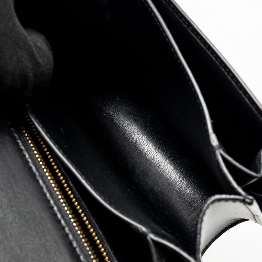 celine-teen-classic-bag-calfskin-black-ghw