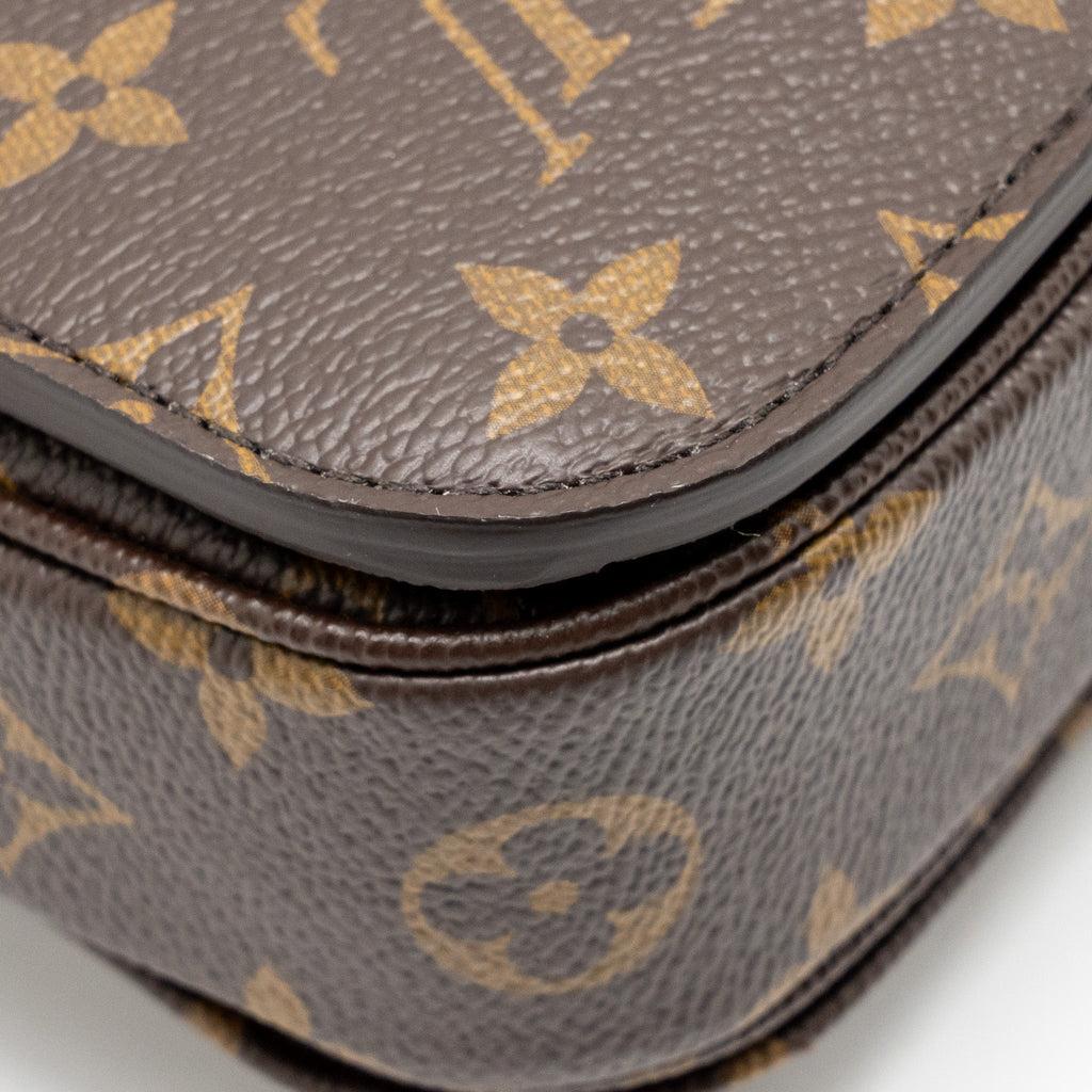 louis-vuitton-pochette-metis-monogram-canvas-ghw-34