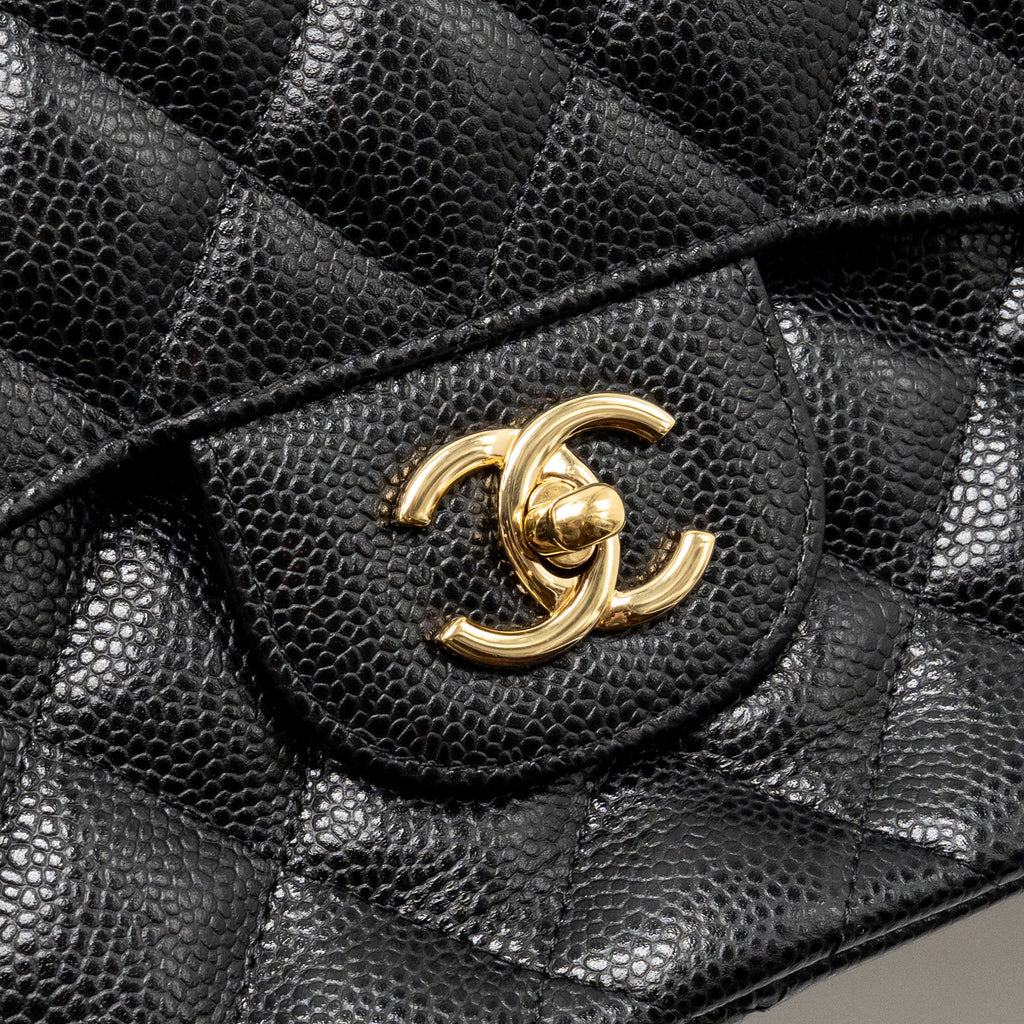 chanel-jumbo-classic-double-flap-bag-caviar-black-ghw-11