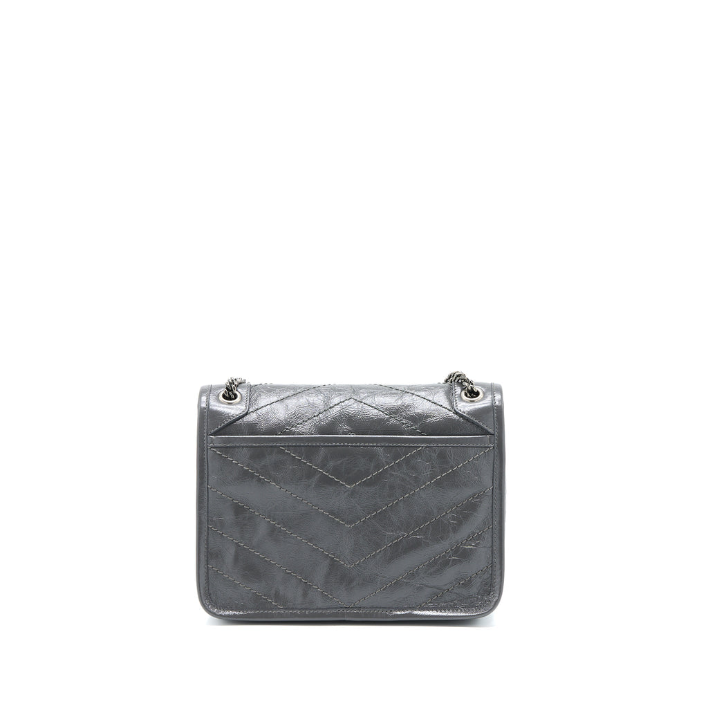 saint-laurent-ysl-niki-baby-dark-grey-with-grey-hardware