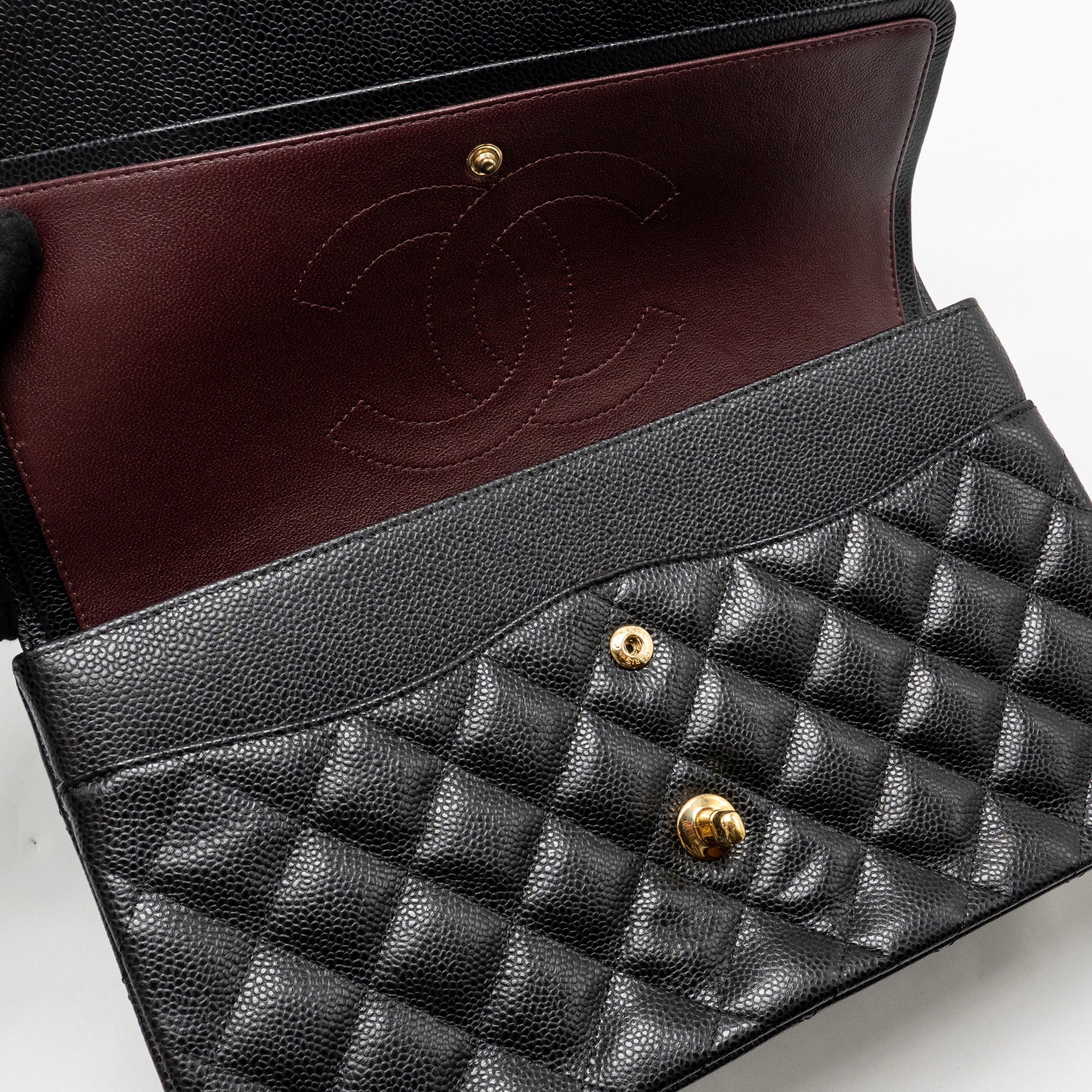 chanel-jumbo-classic-double-flap-bag-caviar-black-ghw-11