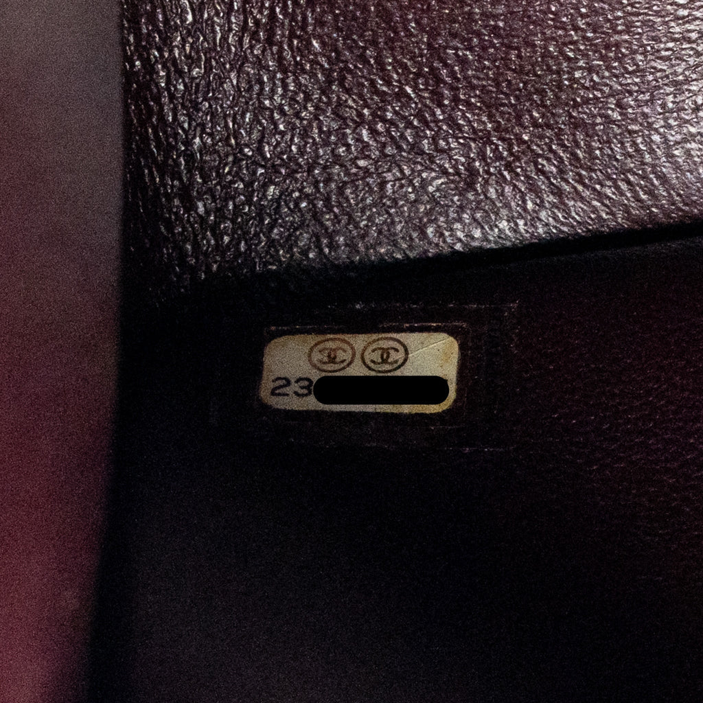chanel-jumbo-classic-double-flap-bag-caviar-black-ghw-11