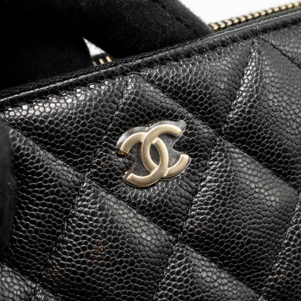 chanel-25a-clutch-with-chain-bag-caviar-black-lghw