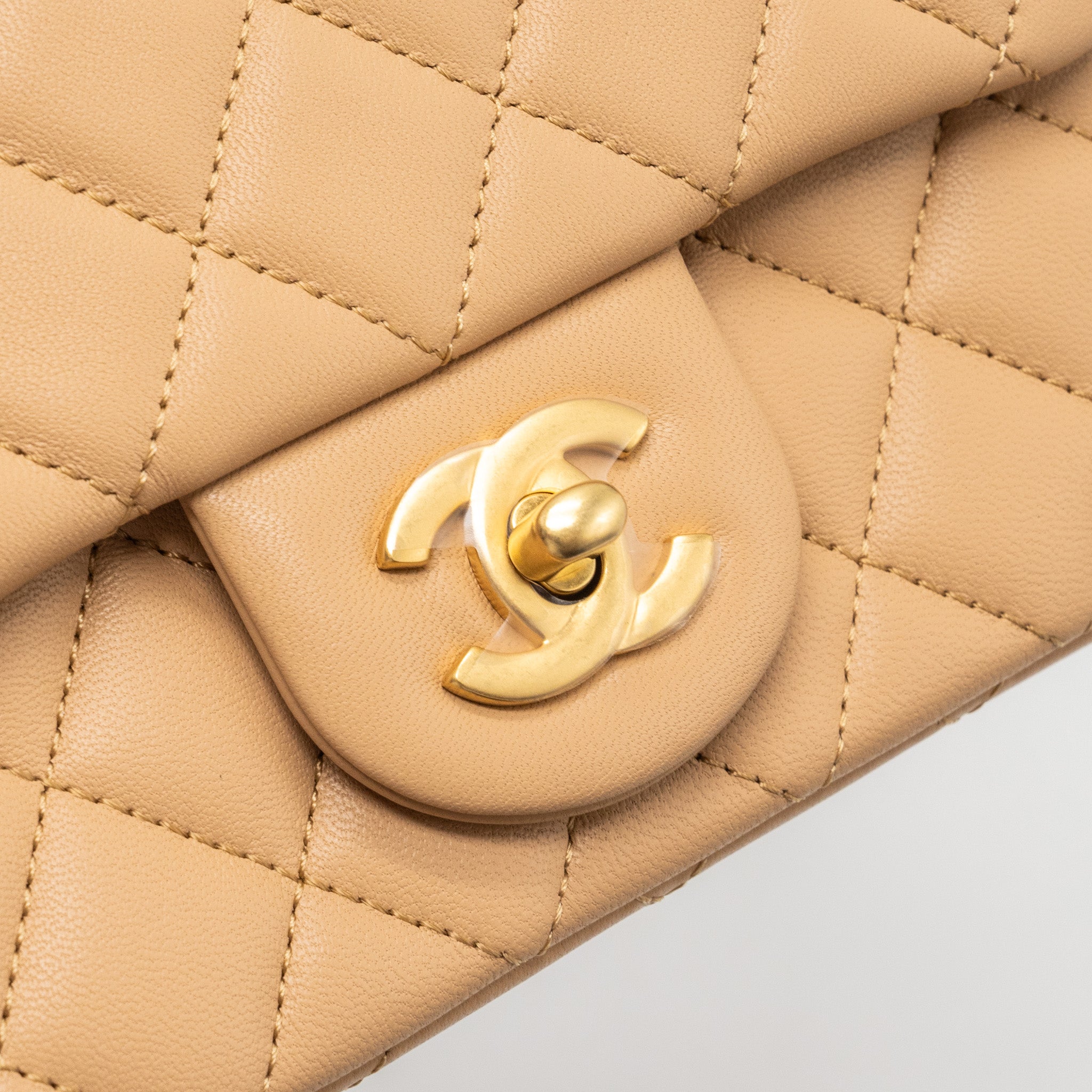 chanel-pearl-crush-mini-square-flap-bag-lambskin-beige-ghw-microchip-1