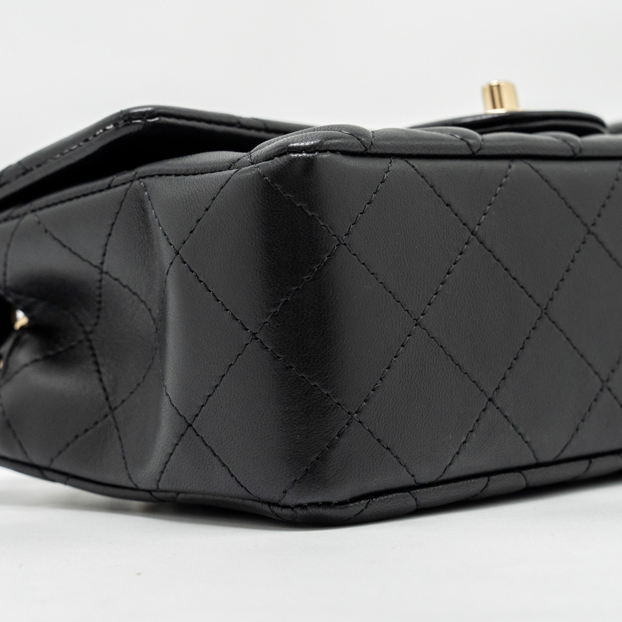 chanel-mini-rectangular-flap-bag-lambskin-black-lghwmicrochip-1