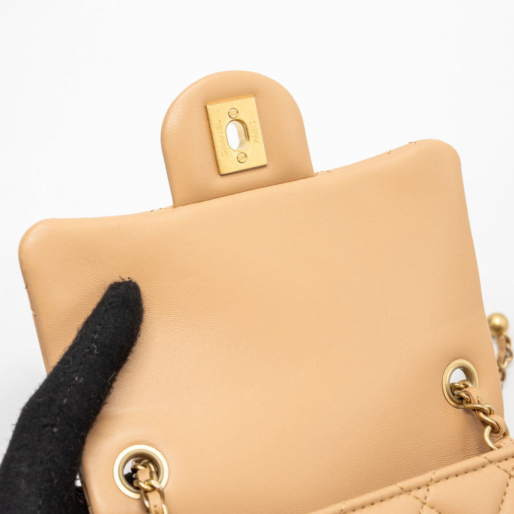 chanel-pearl-crush-mini-square-flap-bag-lambskin-beige-ghw-microchip-1