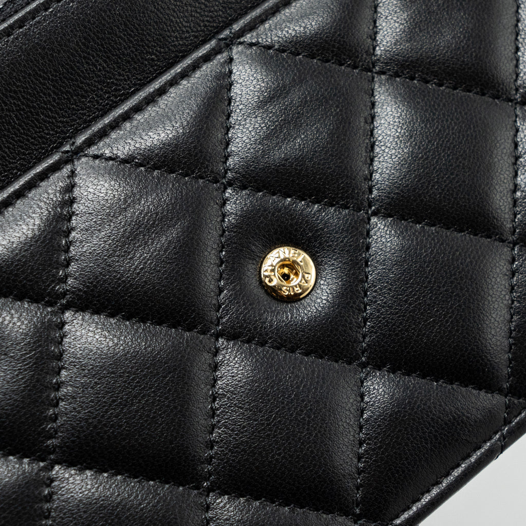 chanel-classic-wallet-on-chain-lambskin-black-lghw