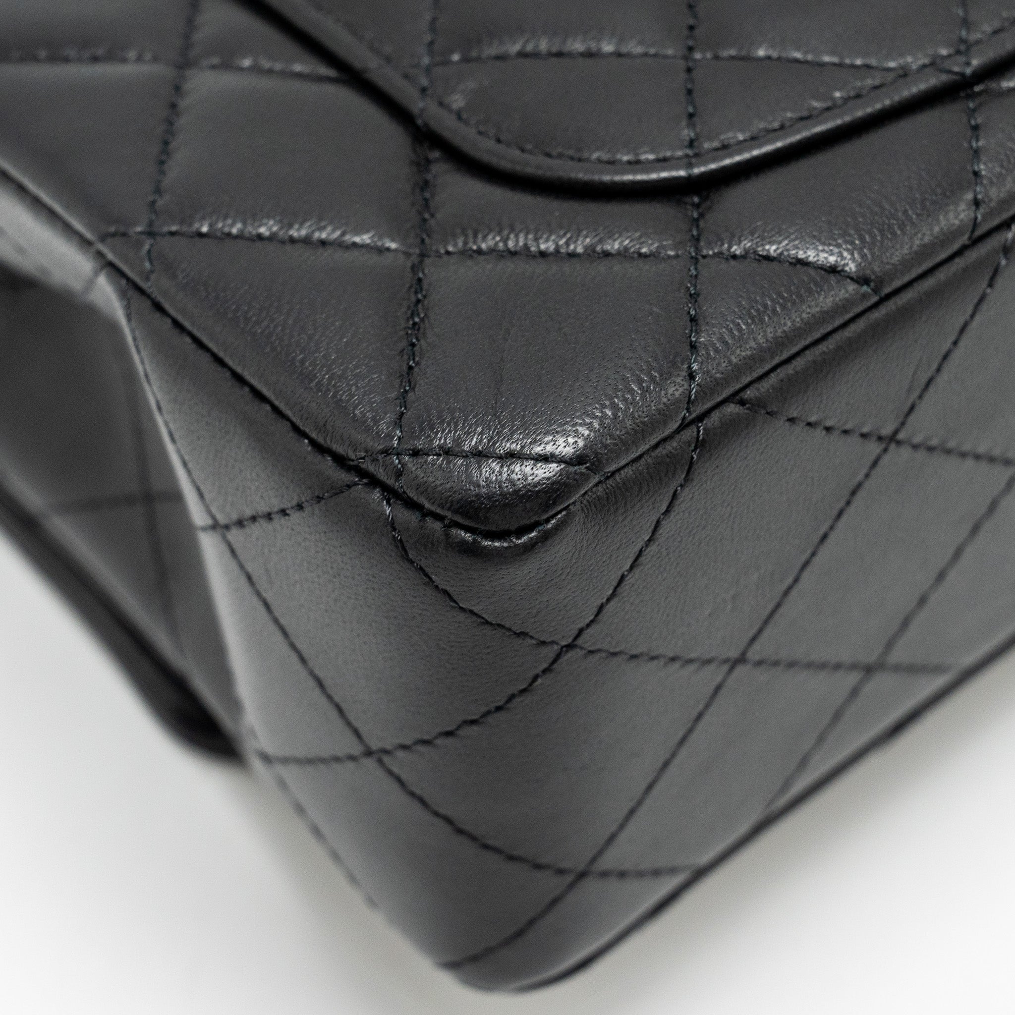 chanel-mini-rectangular-flap-bag-lambskin-black-lghwmicrochip-1