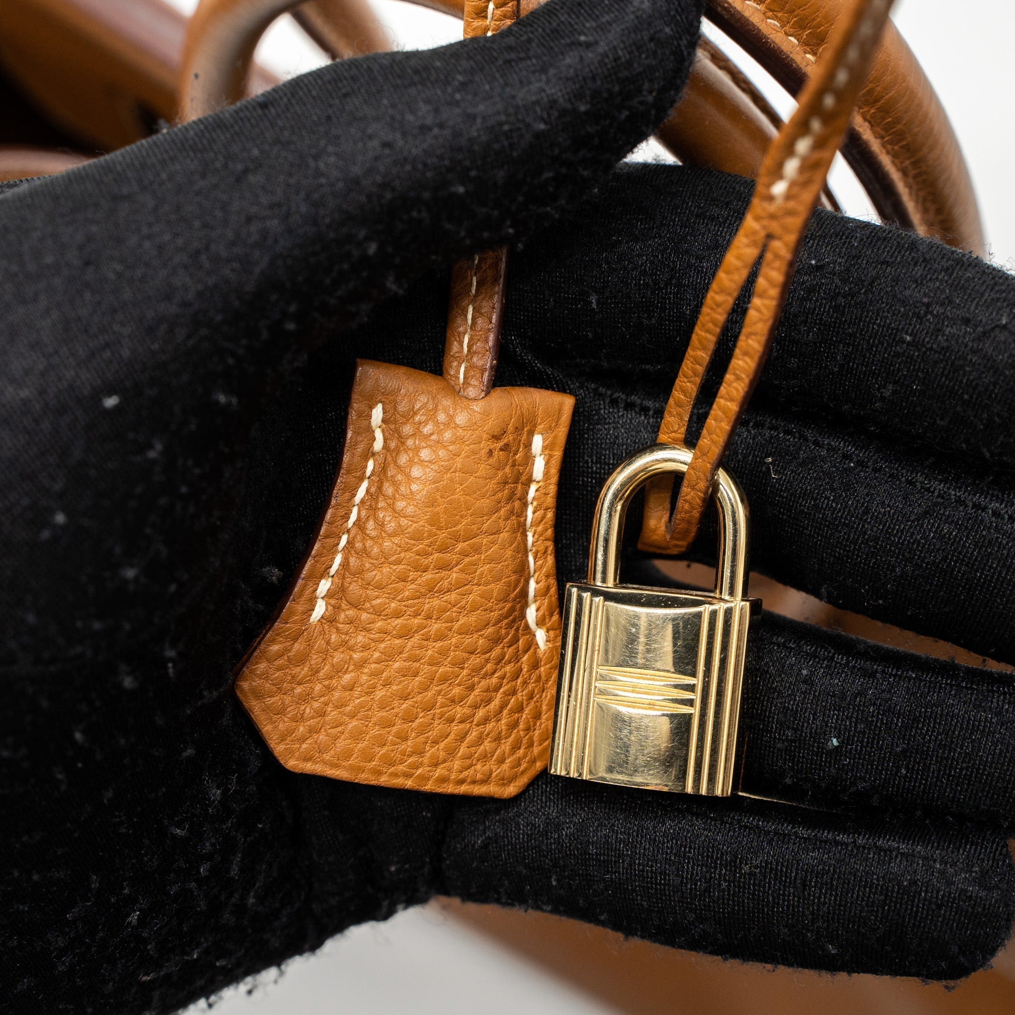 hermes-birkin-35-togo-gold-ghw-square-i