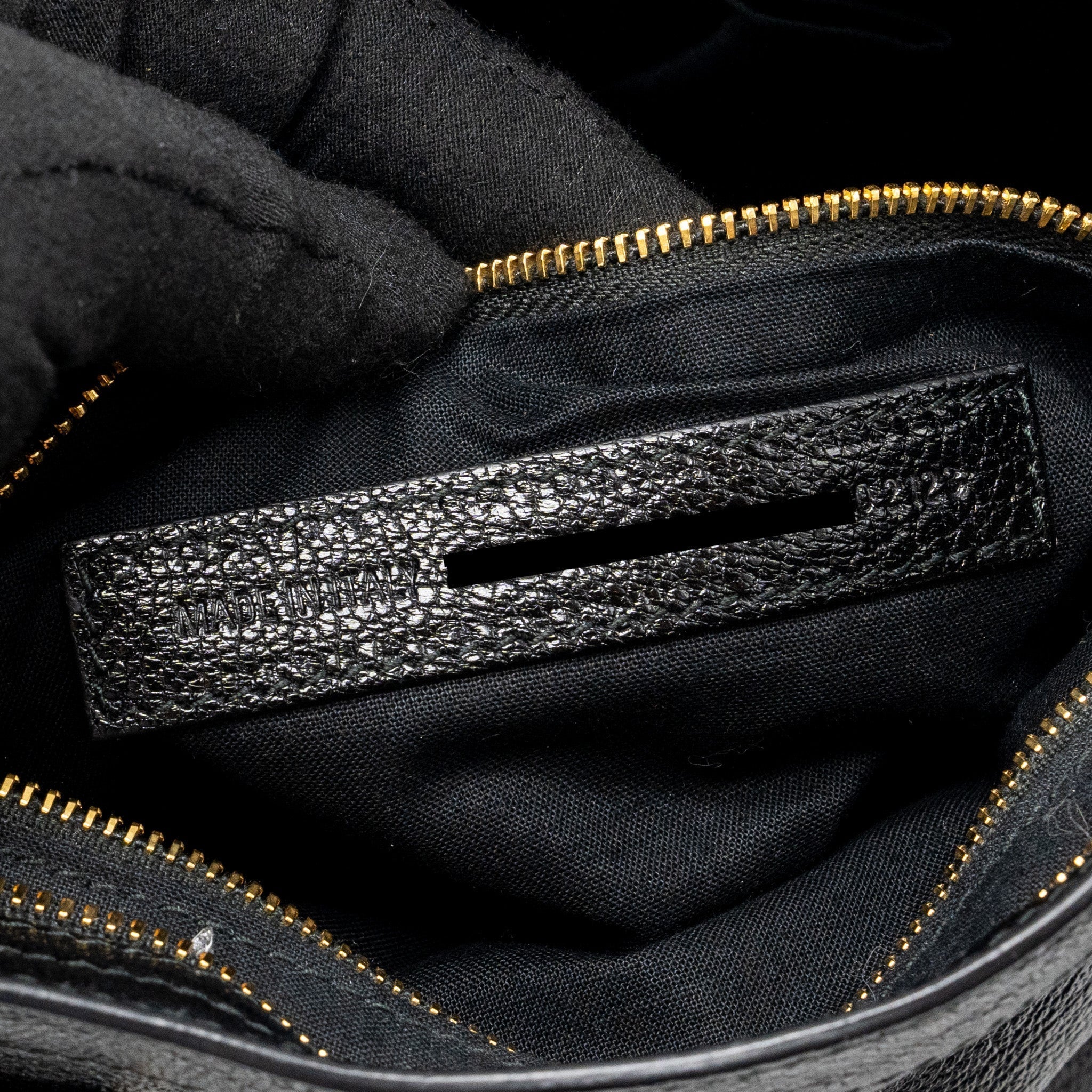 balenciaga-classic-city-bag-leather-black-ghw-1
