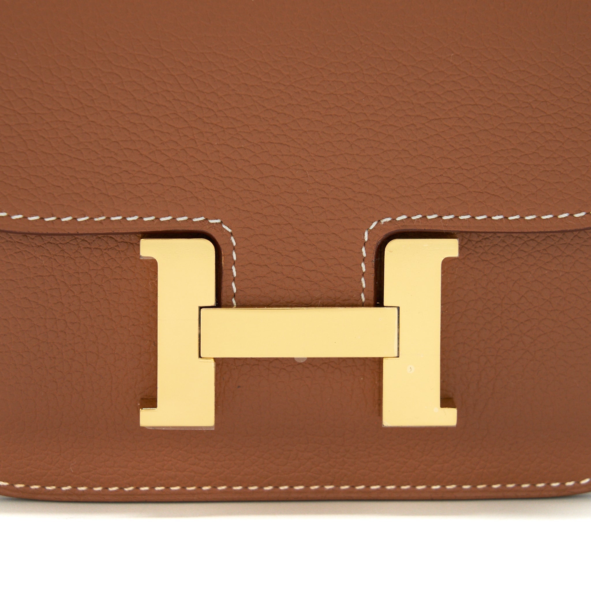 hermes-constance-slim-evercolour-gold-with-ghw