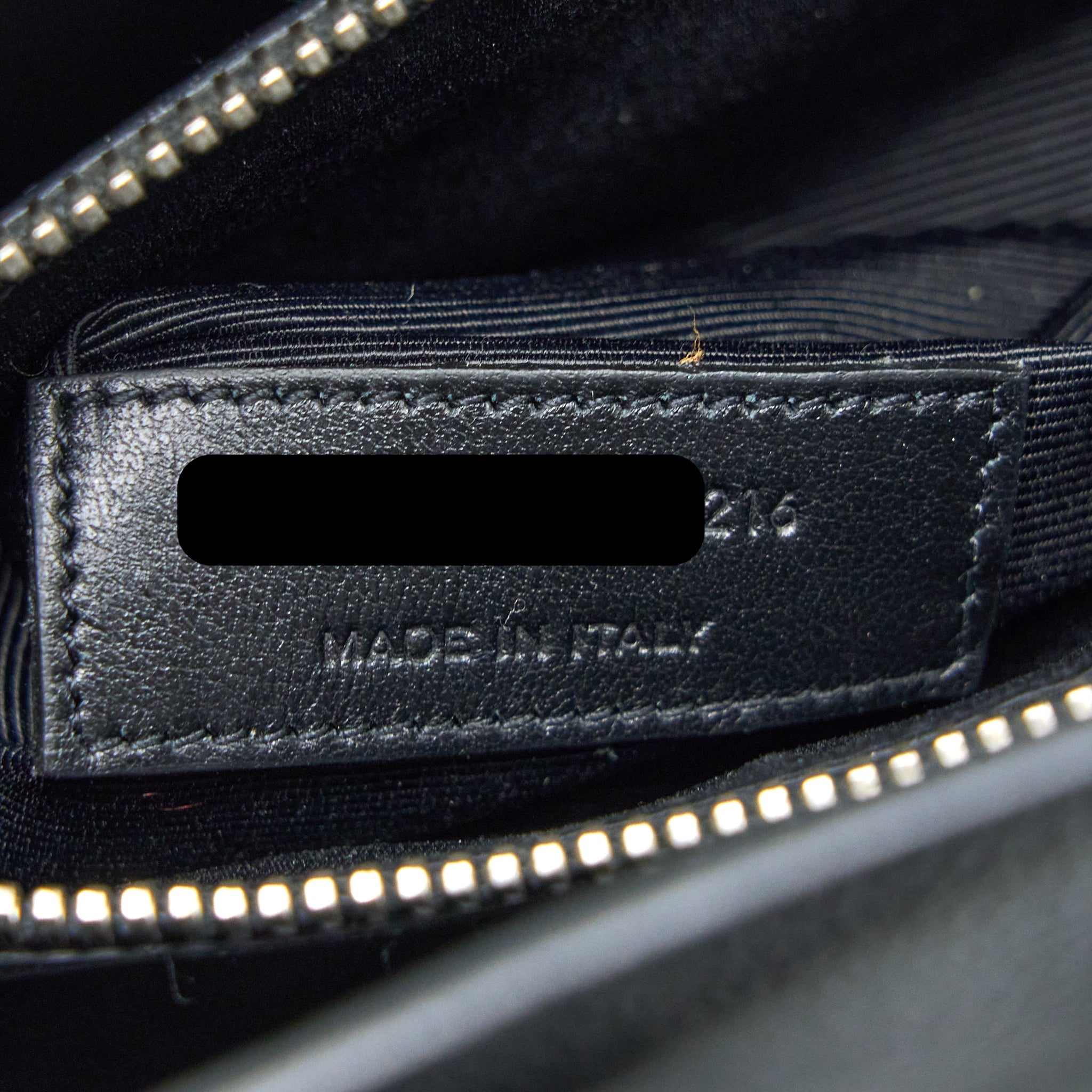 saint-laurent-sac-de-jour-babe-grained-calfskin-black-shw
