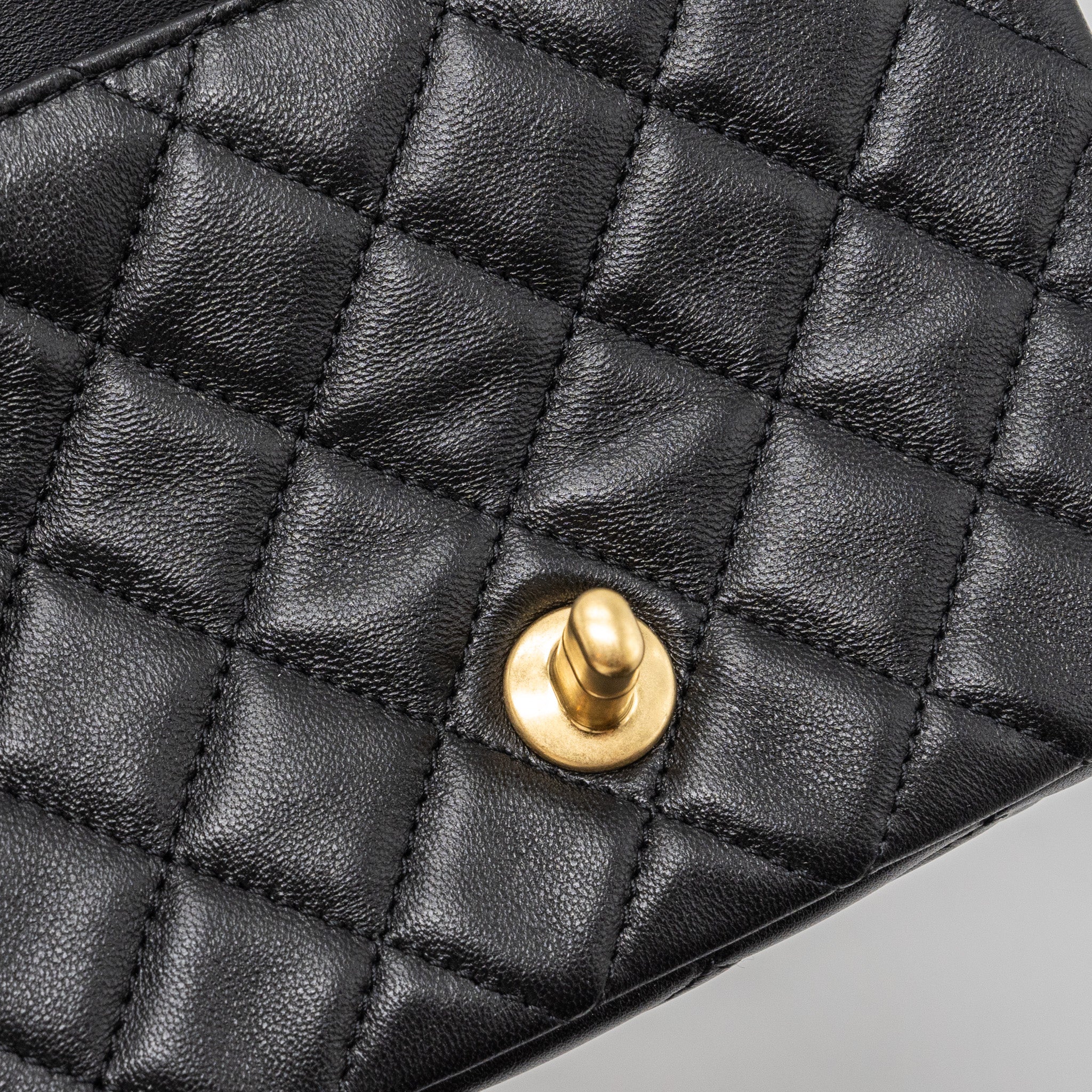 chanel-pearl-crush-mini-square-flap-bag-lambskin-black-ghwmicrochip