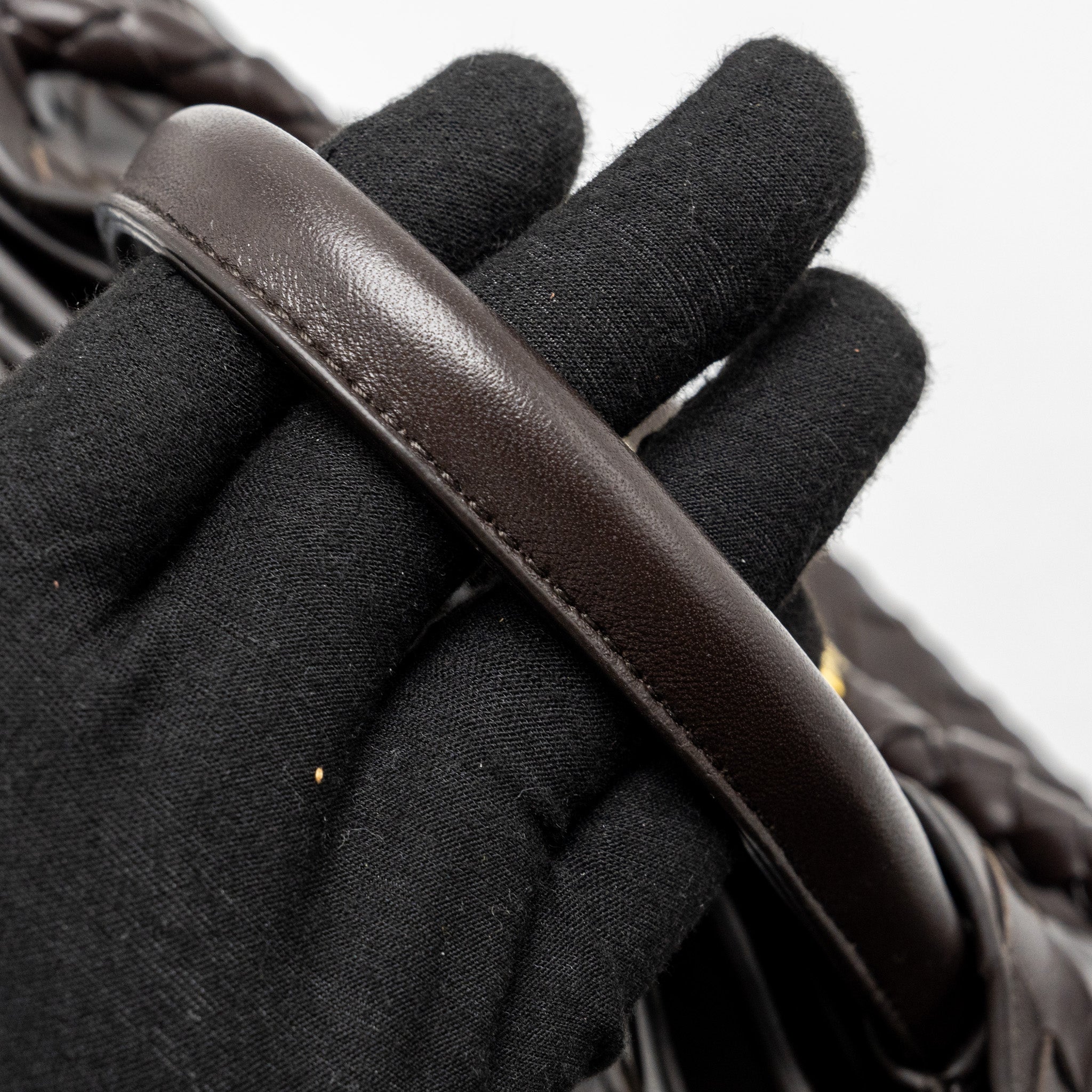bottega-veneta-medium-andiamo-bag-lambskin-fondant-ghw