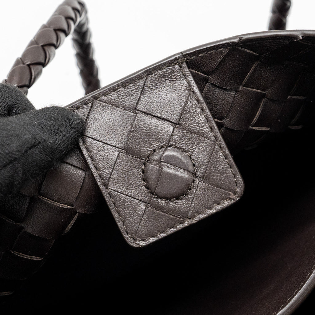 bottega-veneta-medium-andiamo-bag-lambskin-fondant-ghw