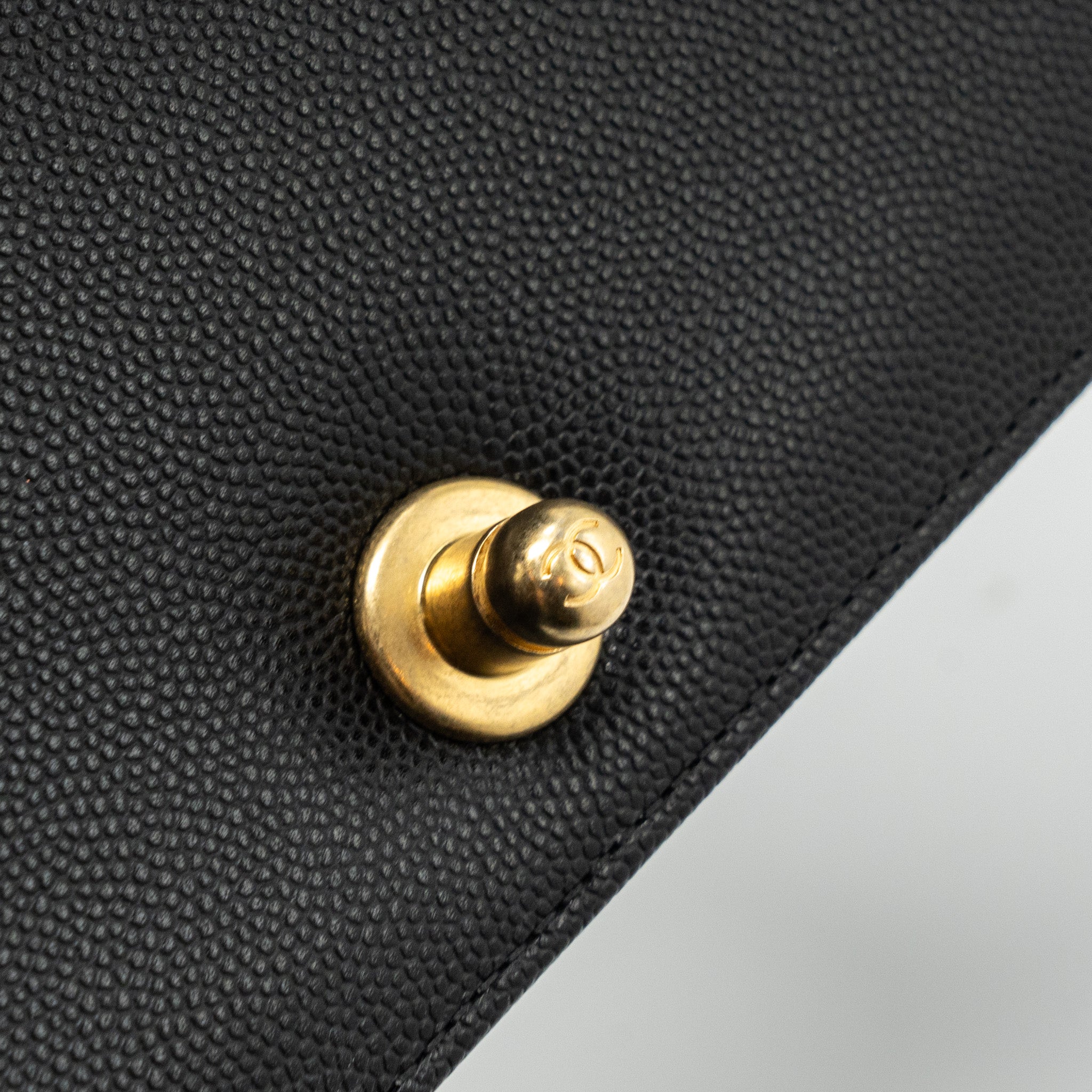 chanel-small-boy-bag-caviar-black-ghw-4