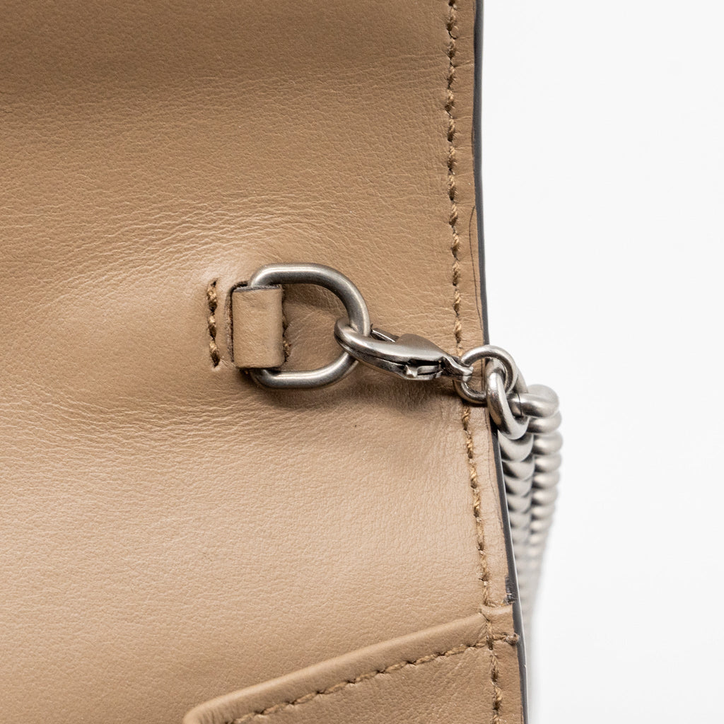 gucci-dionysus-wallet-on-chain-gg-supreme-canvas-shw-1