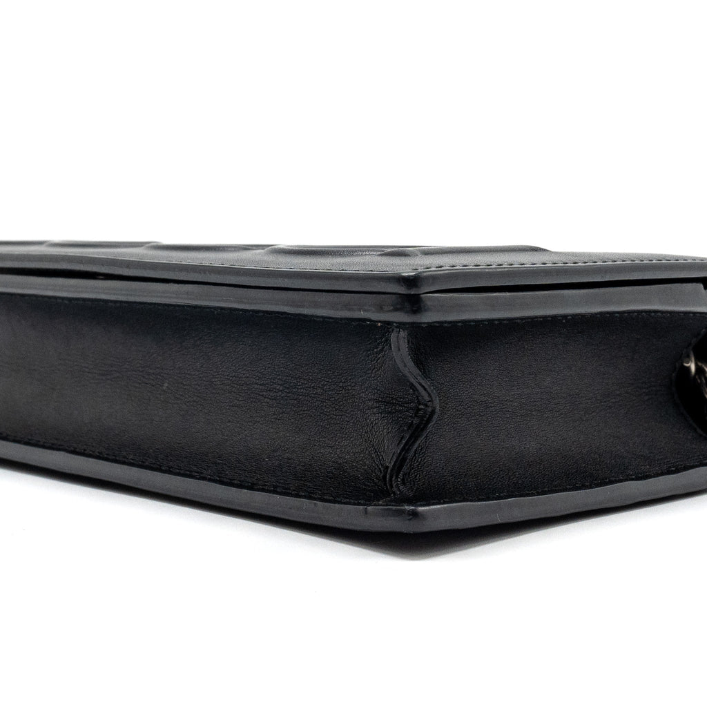 gucci-flap-wallet-on-chain-calfskin-black-shw