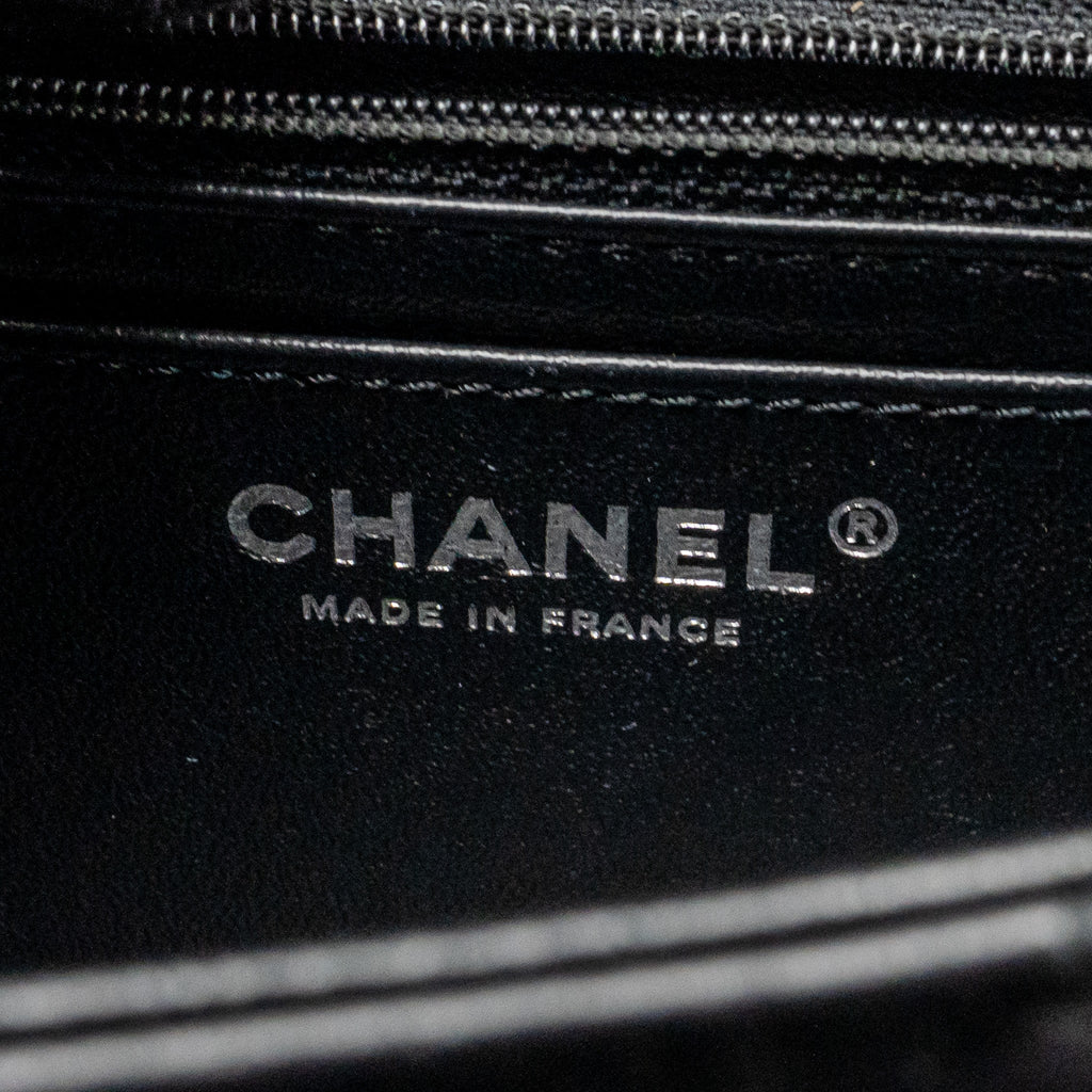 chanel-mini-2-55-reissue-flap-bag-chevron-aged-calfskin-so-black