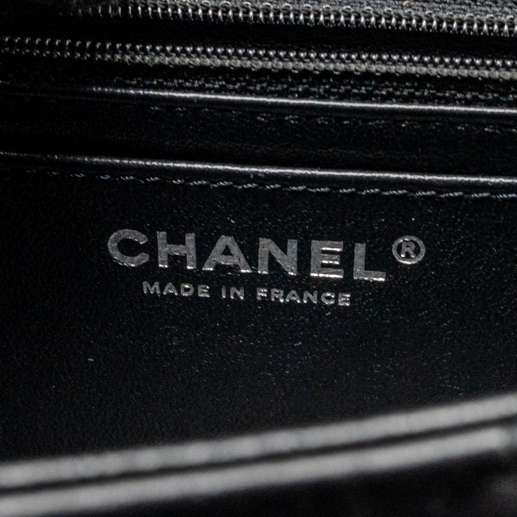 chanel-mini-2-55-reissue-flap-bag-chevron-aged-calfskin-so-black