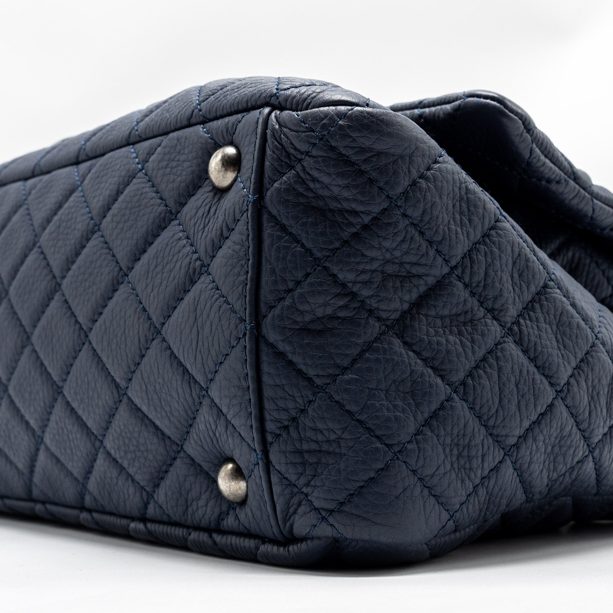 chanel-xxl-airline-classic-flap-bag-grained-calfskin-dark-blue-ruthenium-hardware