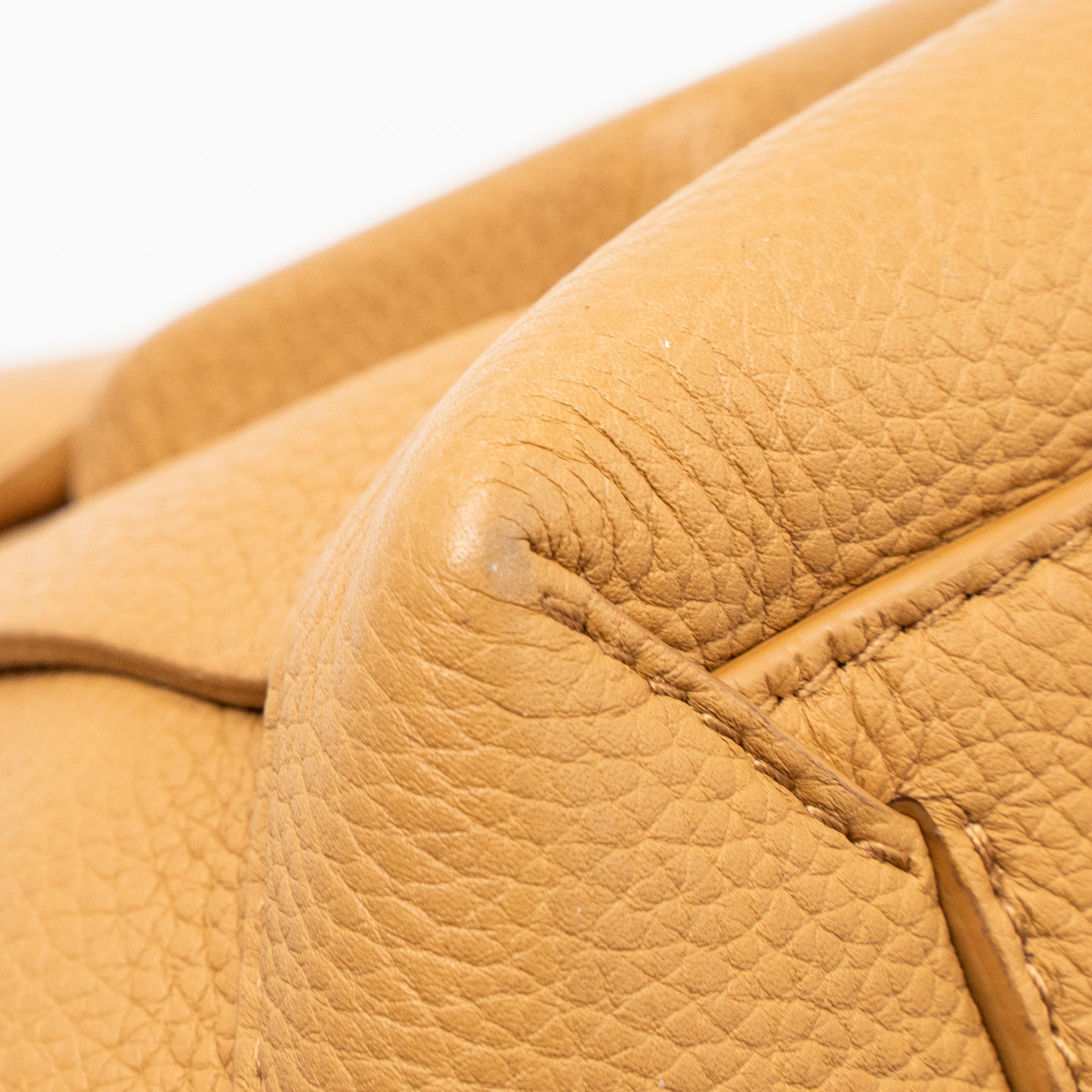 bottega-veneta-small-arco-bag-calfskin-wood-ghw