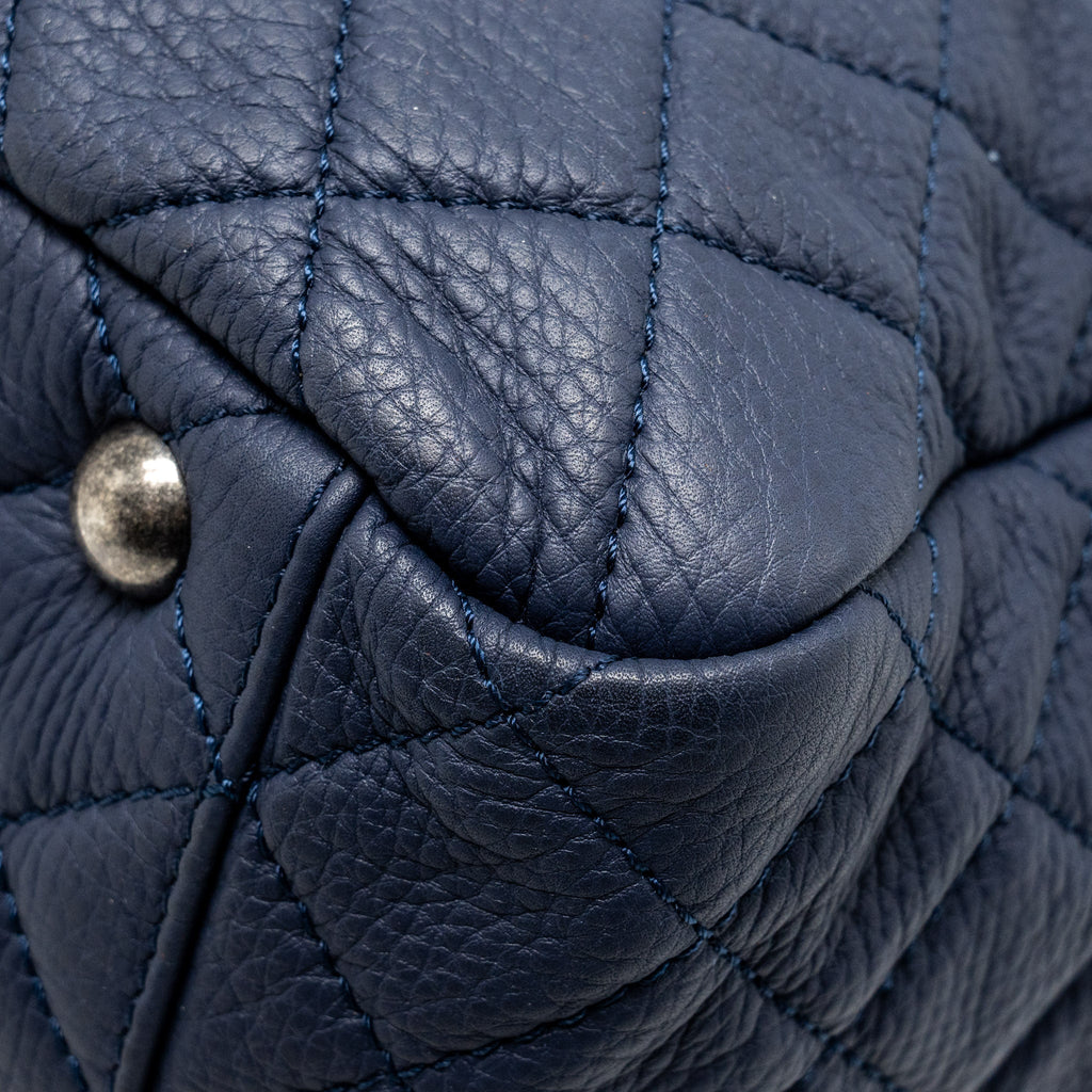 chanel-xxl-airline-classic-flap-bag-grained-calfskin-dark-blue-ruthenium-hardware
