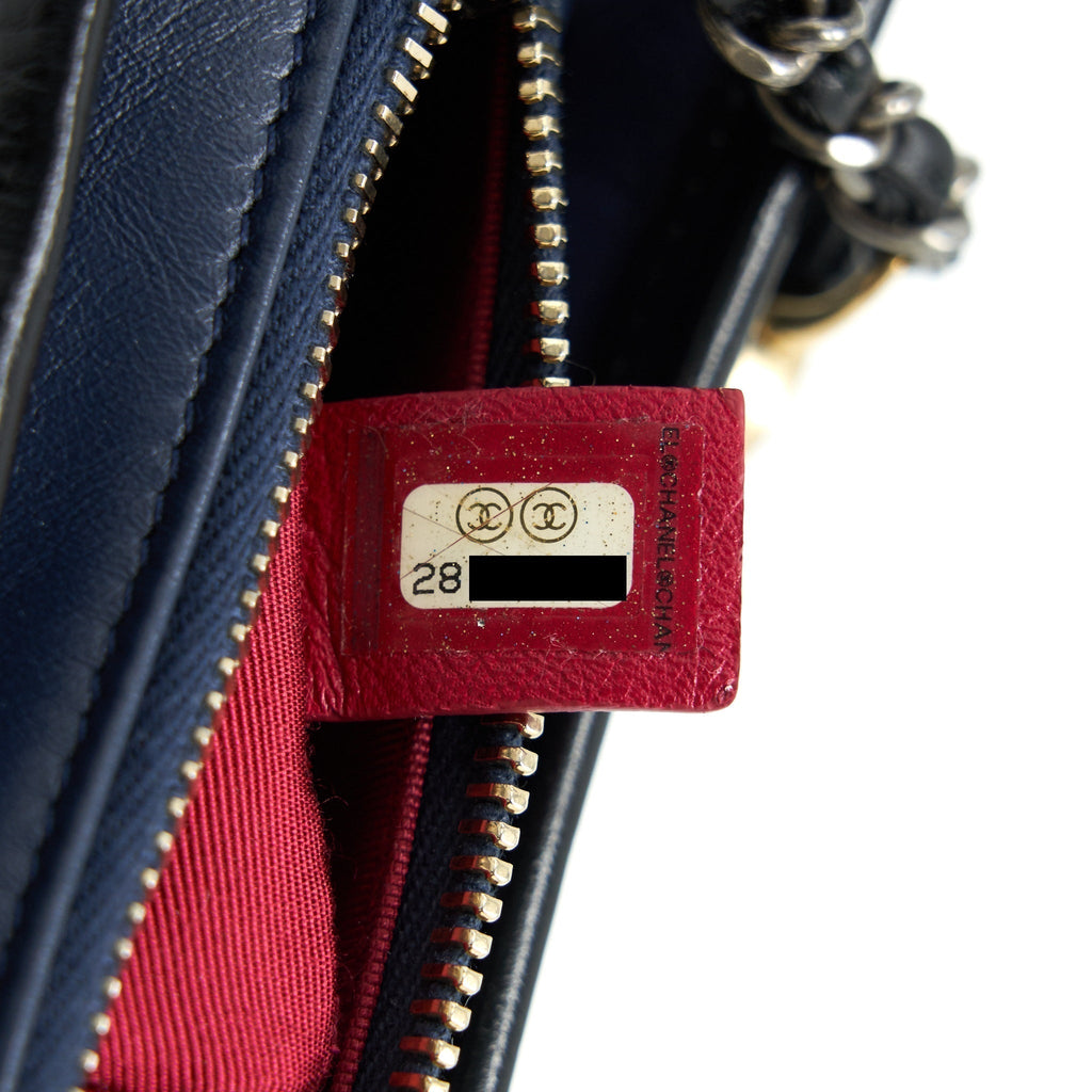 chanel-small-gabrielle-hobo-bag-navy